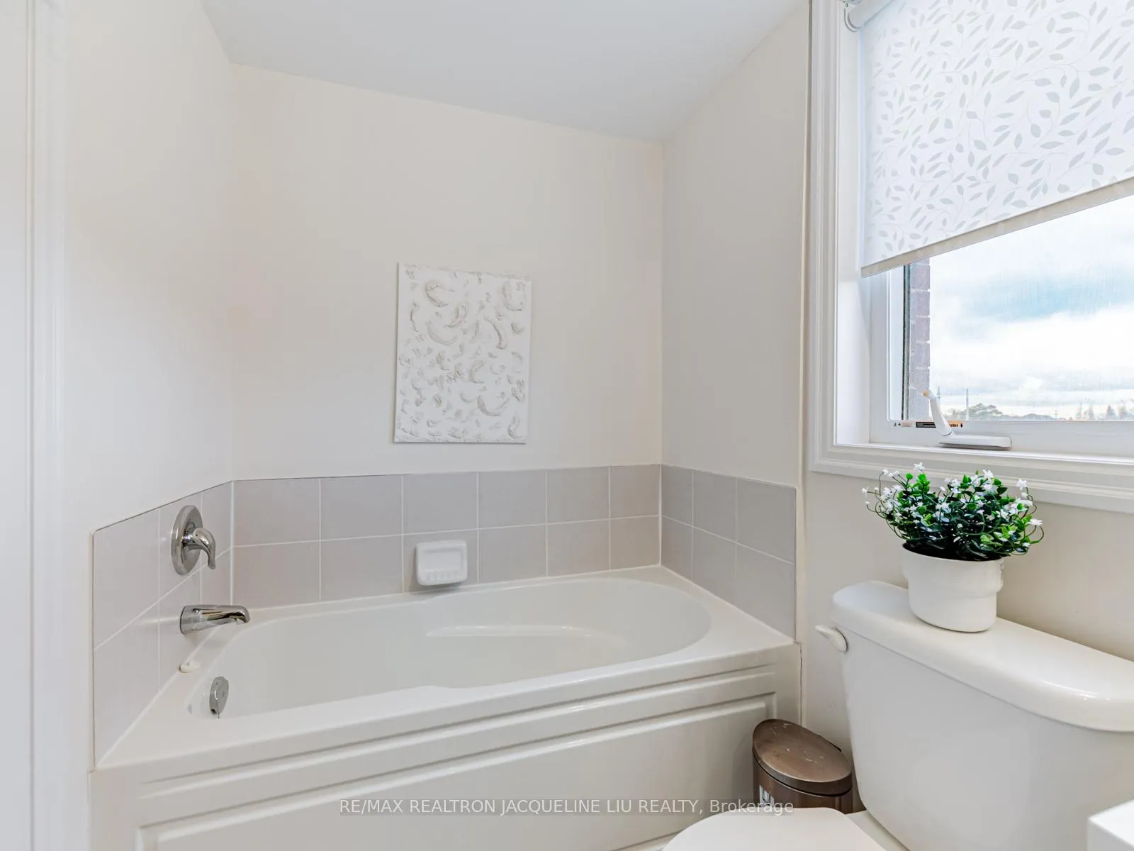 Photo 25 of 28 Juneau Street, Vaughan, East Woodbridge — HOMEH
