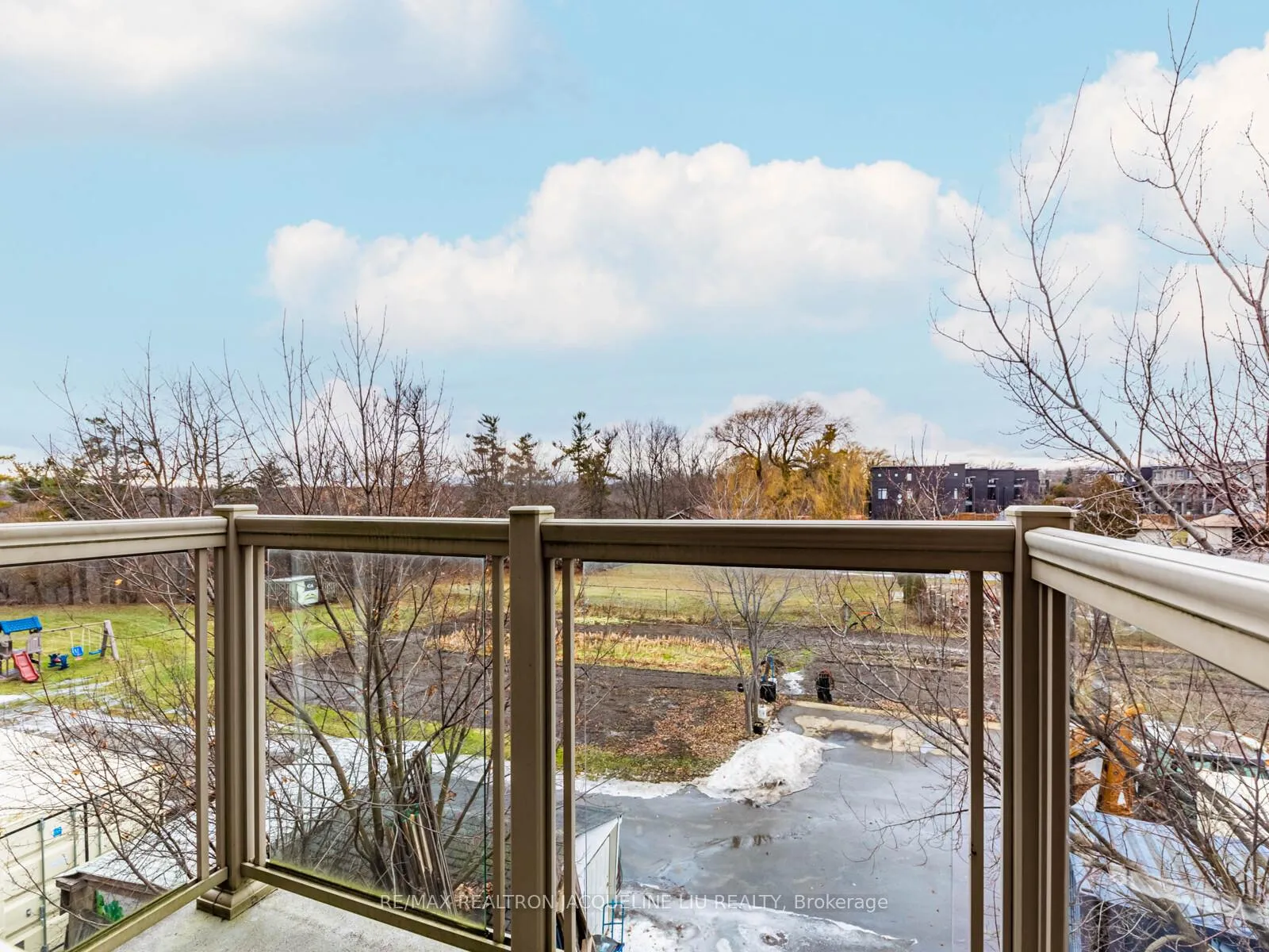 Photo 34 of 28 Juneau Street, Vaughan, East Woodbridge — HOMEH