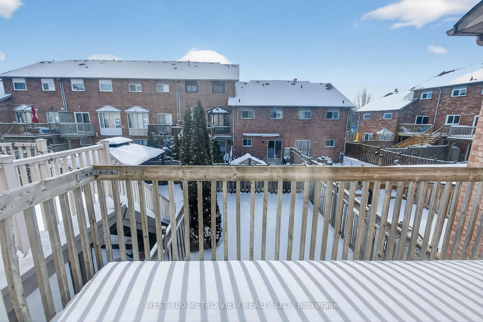 Photo 8 of 71 Roseheath Drive, Vaughan, Maple — HOMEH