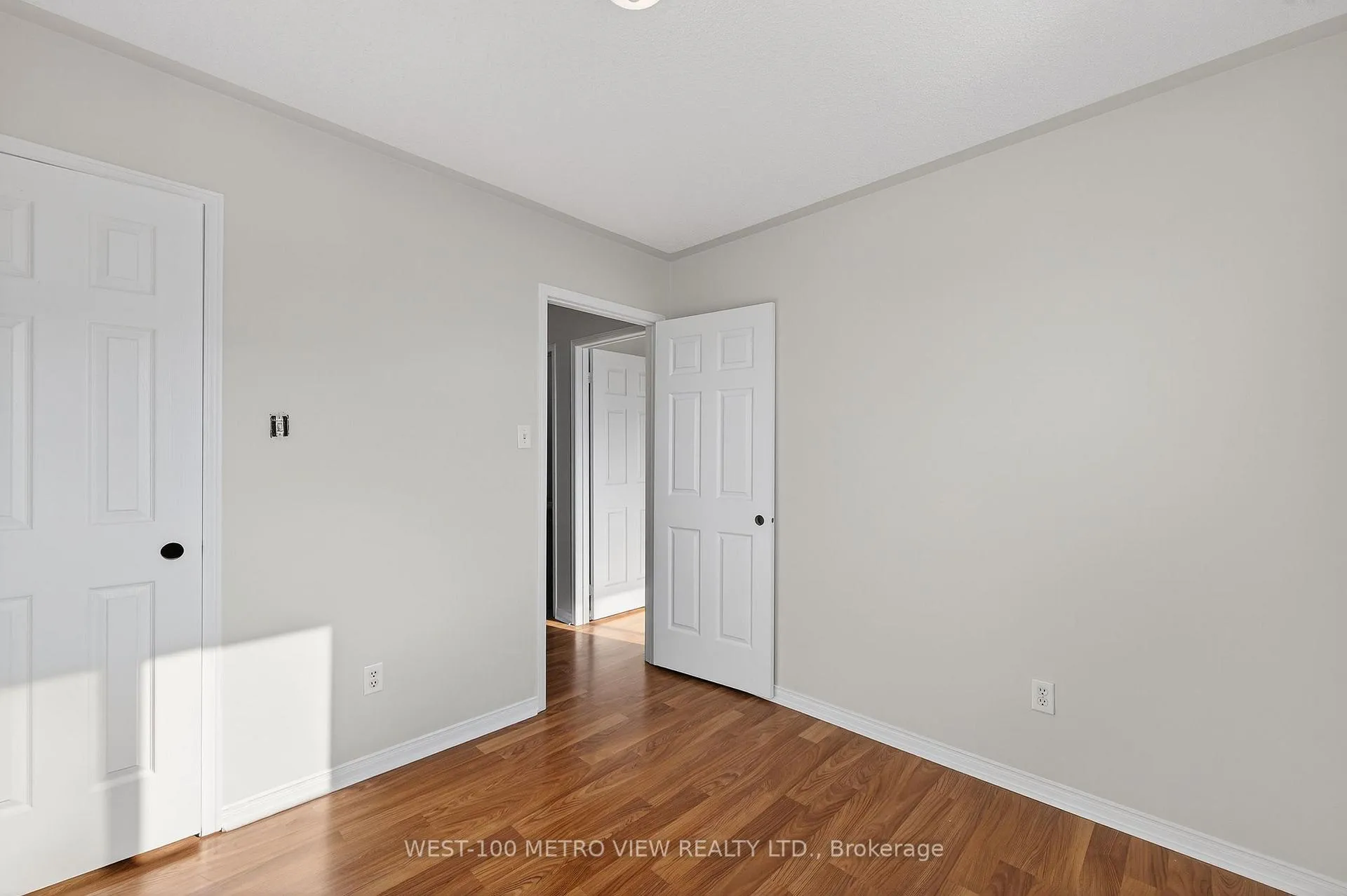Photo 10 of 71 Roseheath Drive, Vaughan, Maple — HOMEH