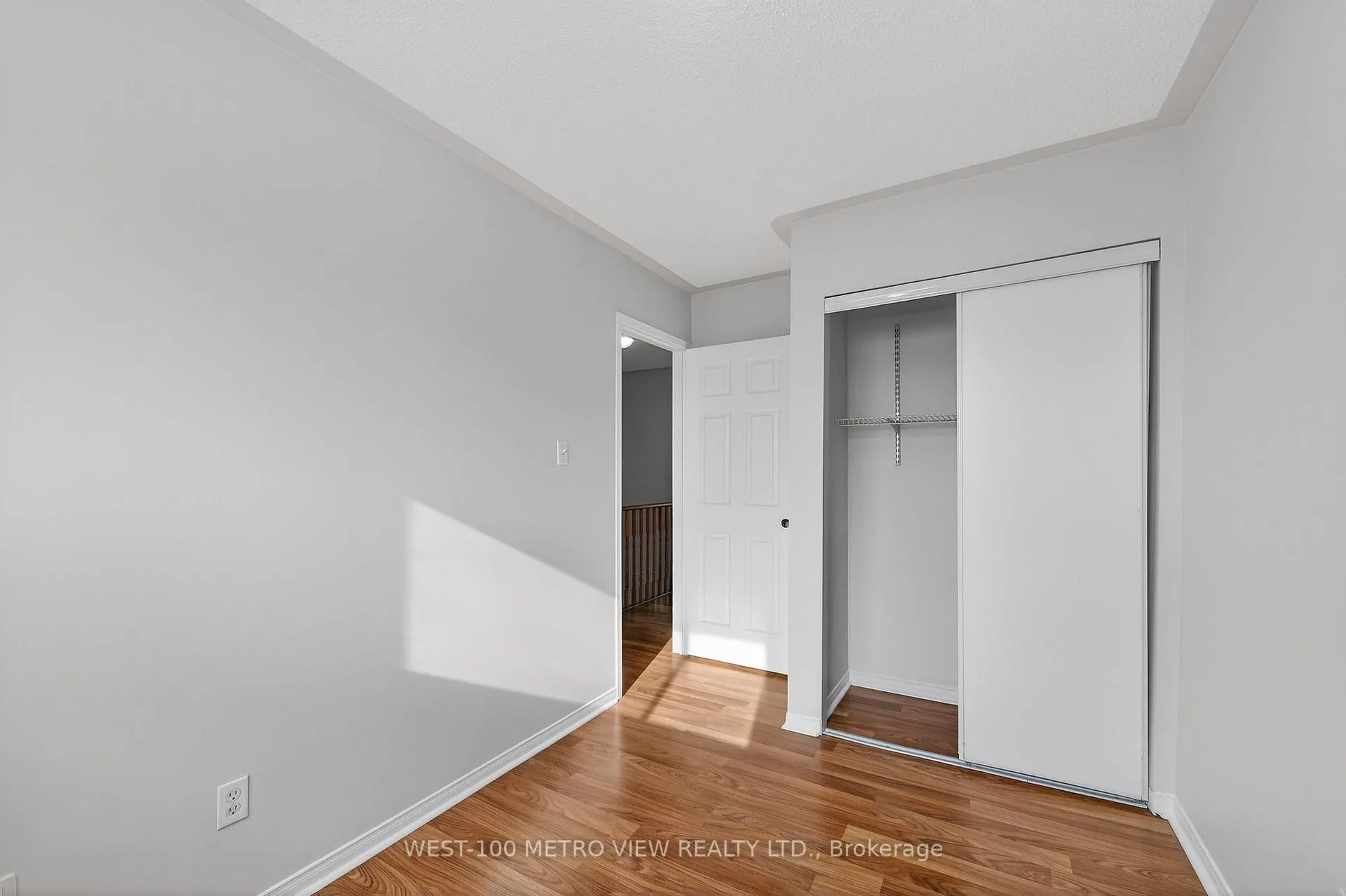 Photo 15 of 71 Roseheath Drive, Vaughan, Maple — HOMEH