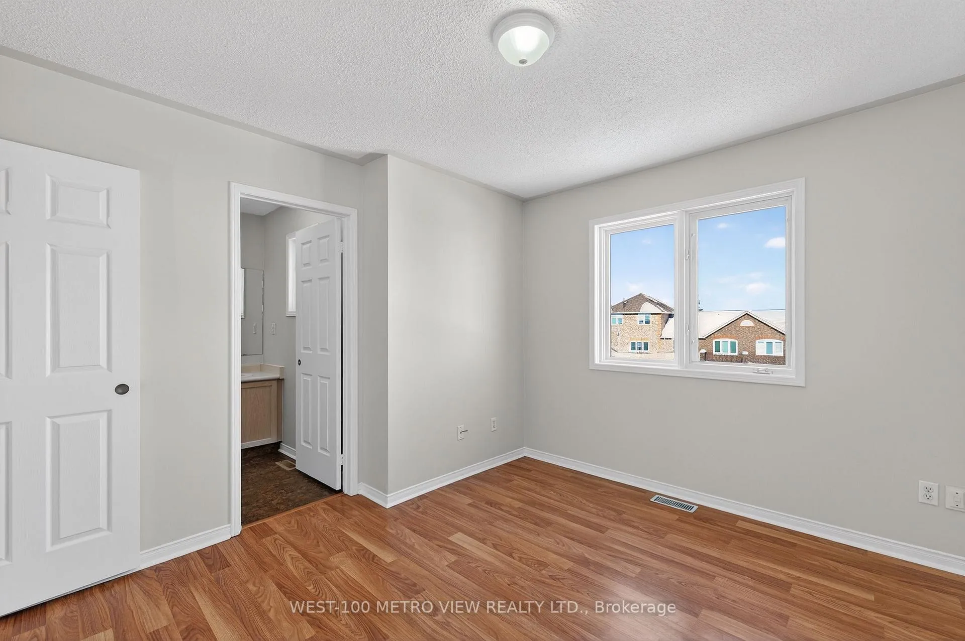 Photo 17 of 71 Roseheath Drive, Vaughan, Maple — HOMEH