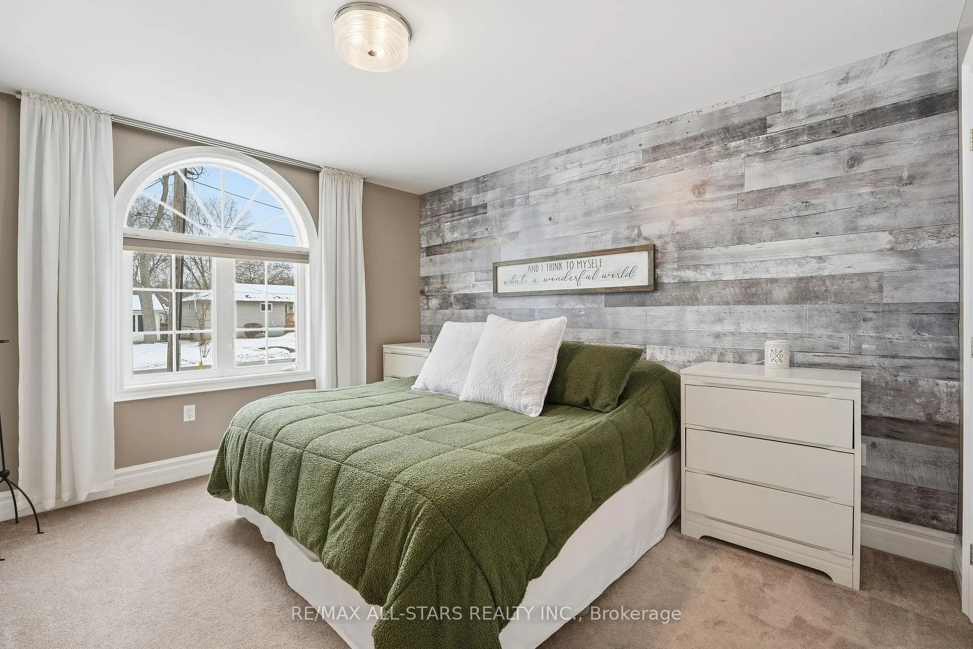 Photo 14 of 167 Silas Boulevard, Georgina, Keswick North — HOMEH