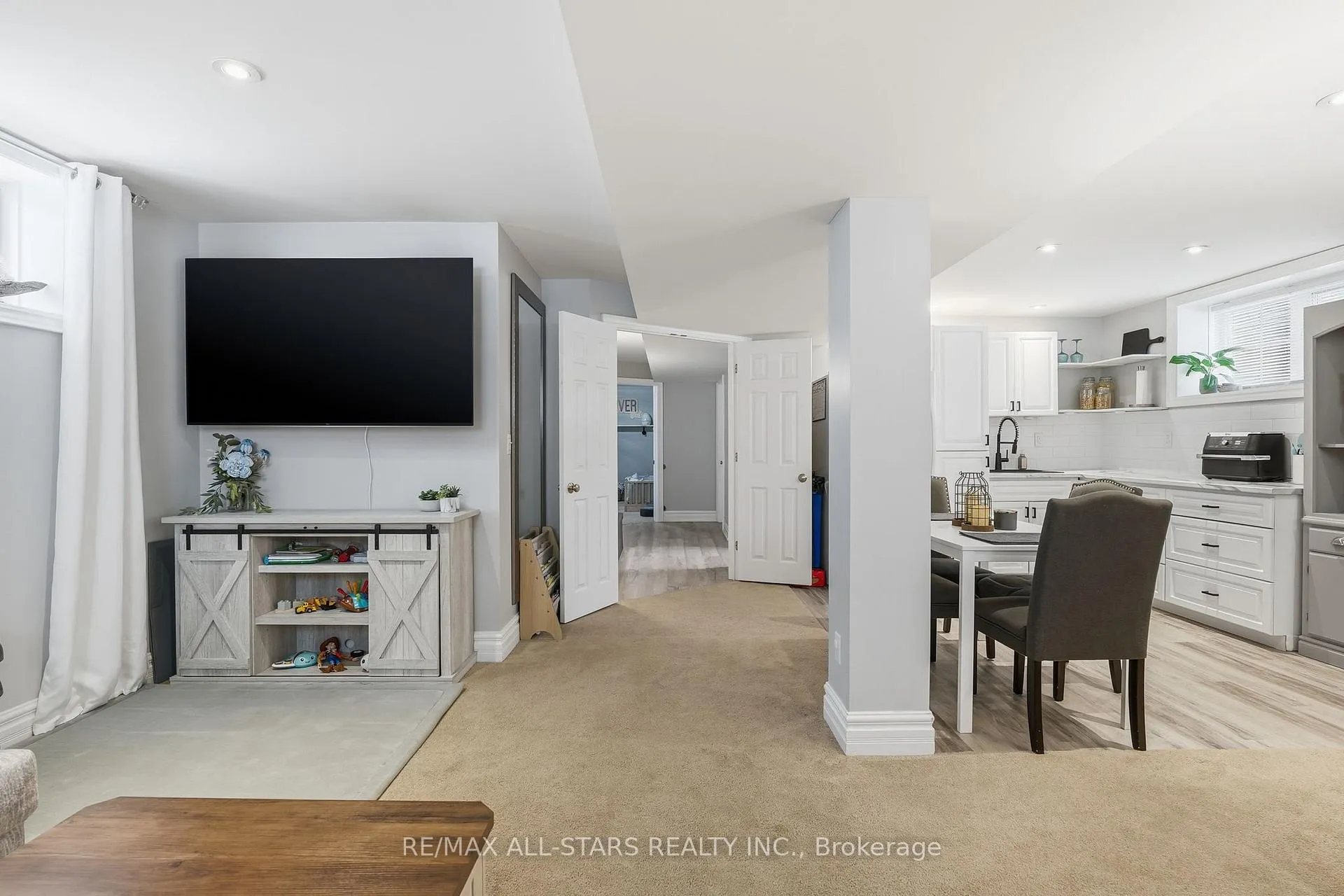 Photo 29 of 167 Silas Boulevard, Georgina, Keswick North — HOMEH