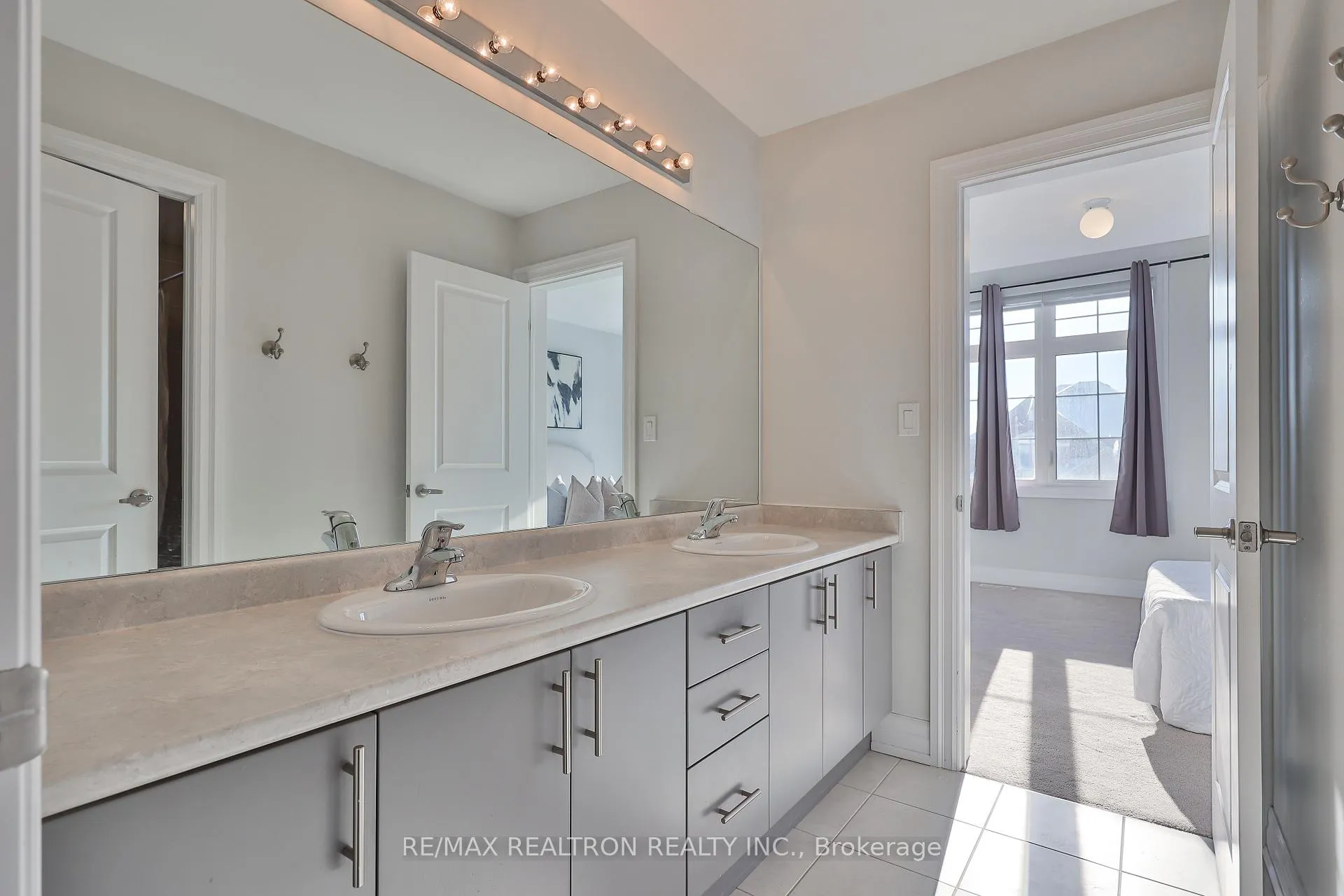 Photo 12 of 1024 Wickham Road, Innisfil, Rural Innisfil — HOMEH