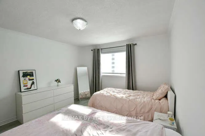 Photo 33 of 8 Azores Place, Wasaga Beach — HOMEH