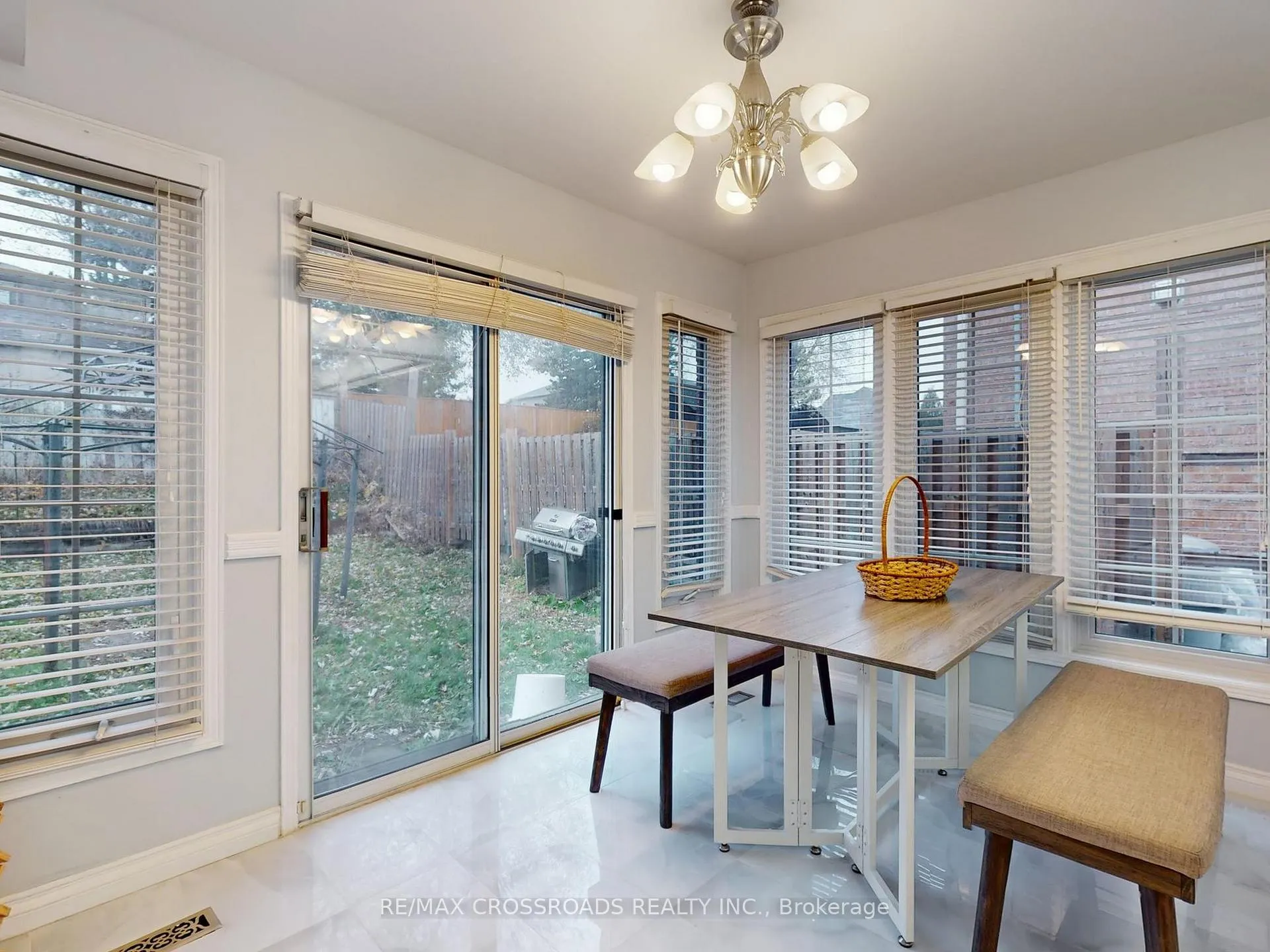 Photo 11 of 500 Lightfoot Place, Pickering, Woodlands — HOMEH