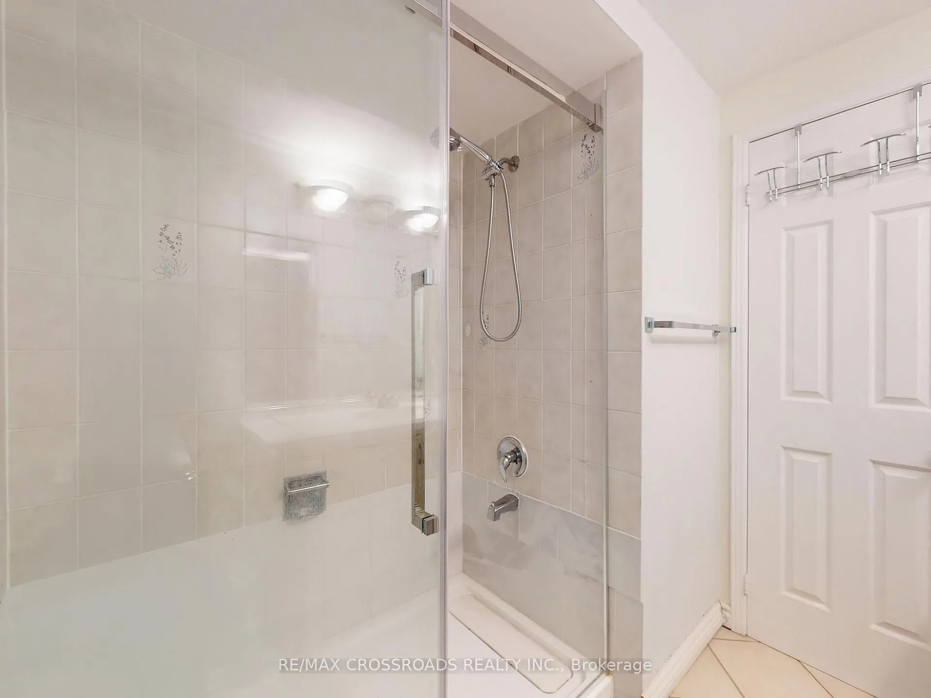 Photo 32 of 500 Lightfoot Place, Pickering, Woodlands — HOMEH