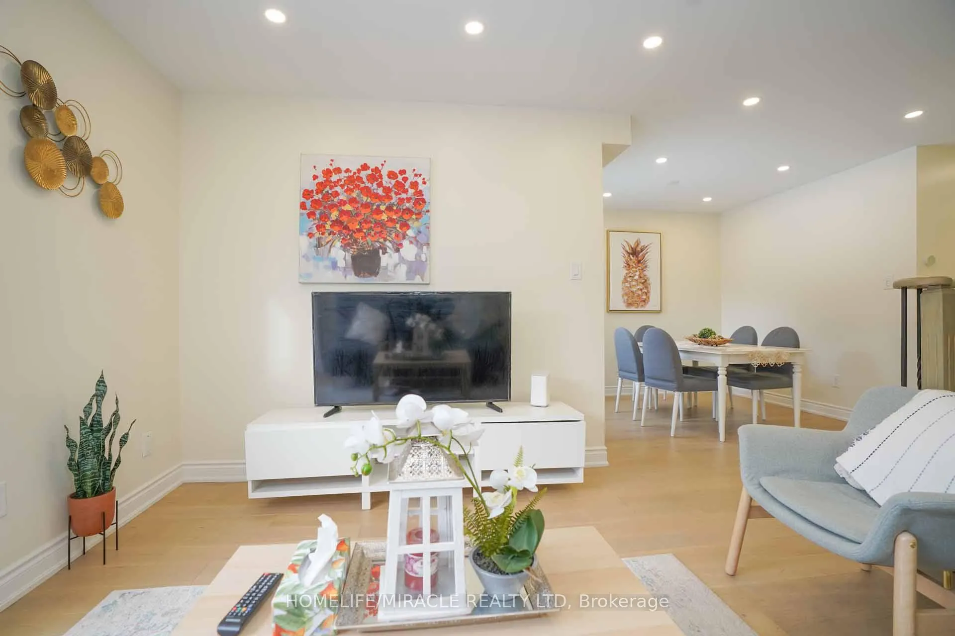 Photo 16 of 40 Gardenia Way, Caledon, Rural Caledon — HOMEH
