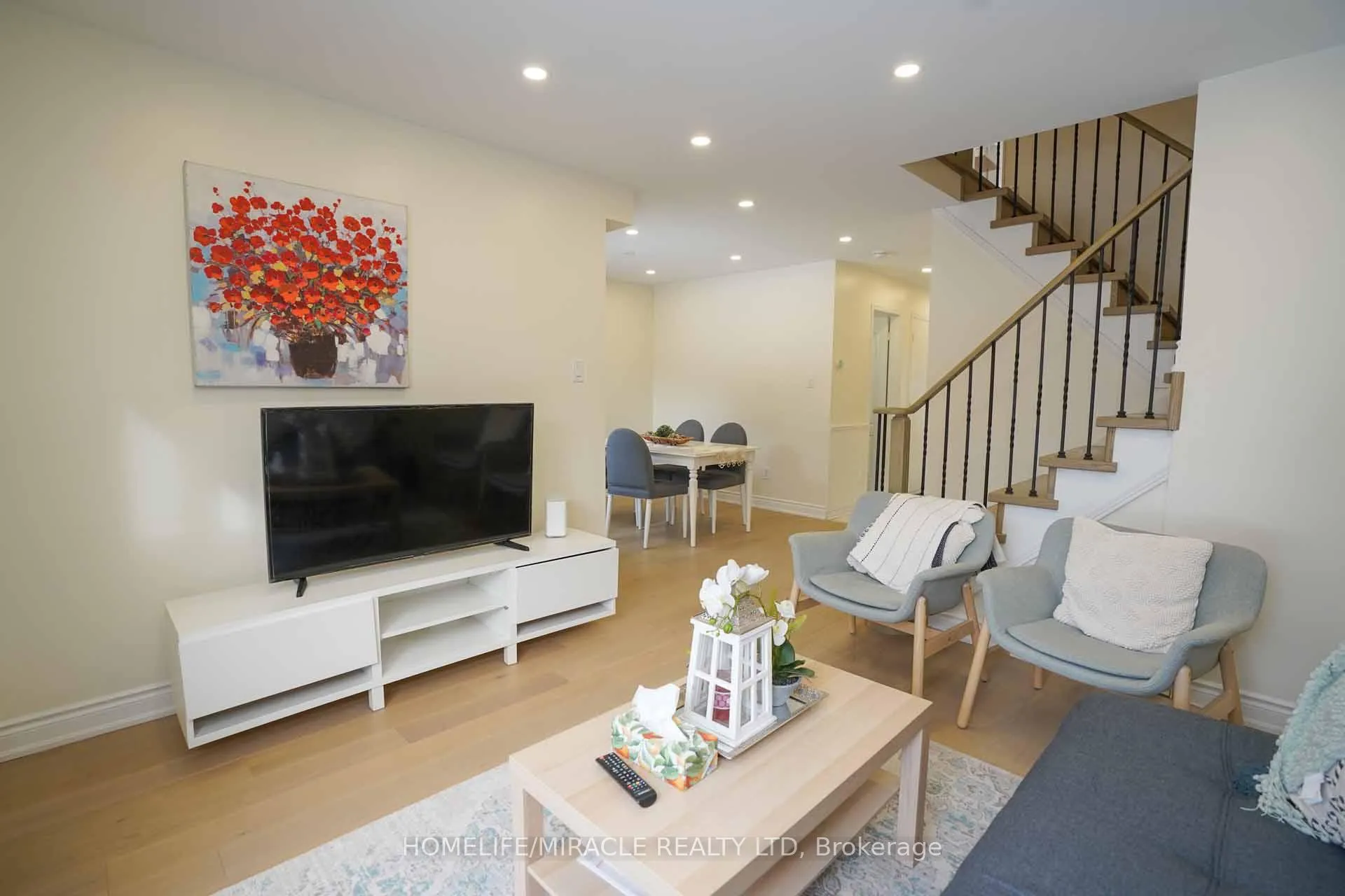 Photo 22 of 40 Gardenia Way, Caledon, Rural Caledon — HOMEH