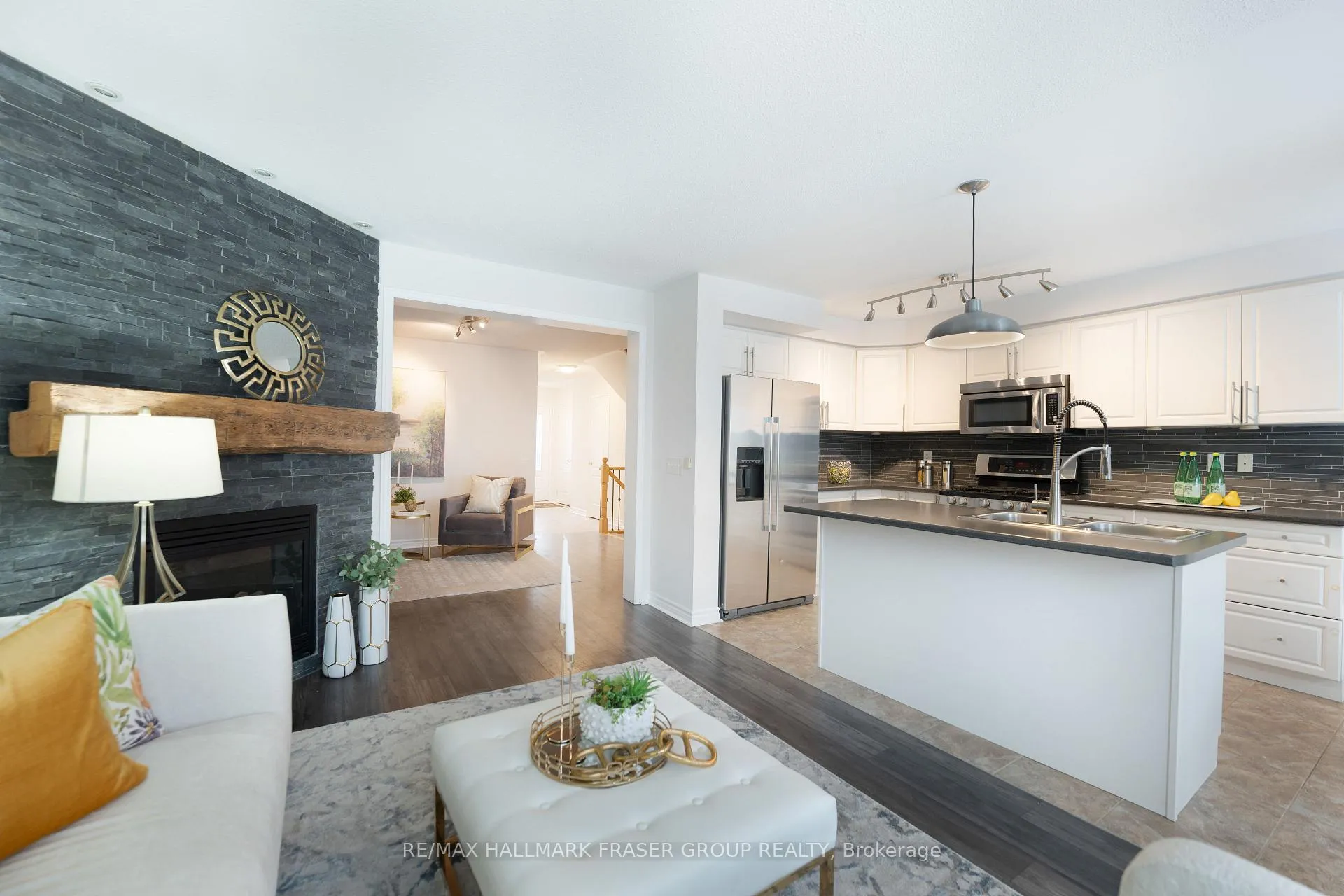 Photo 10 of 41 Stanhope Street, Whitby, Port Whitby — HOMEH