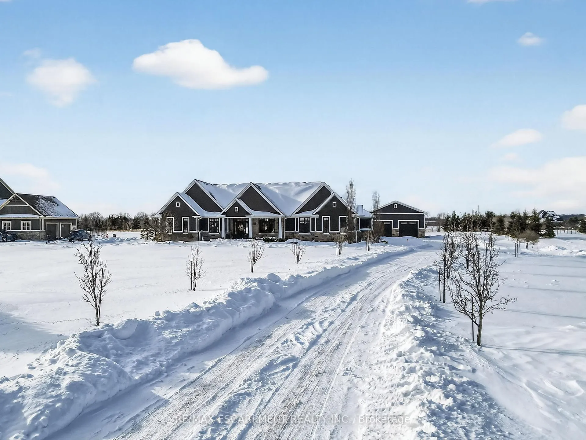 Photo 44 of 224 Mountain Road, Grimsby, Grimsby Escarpment — HOMEH