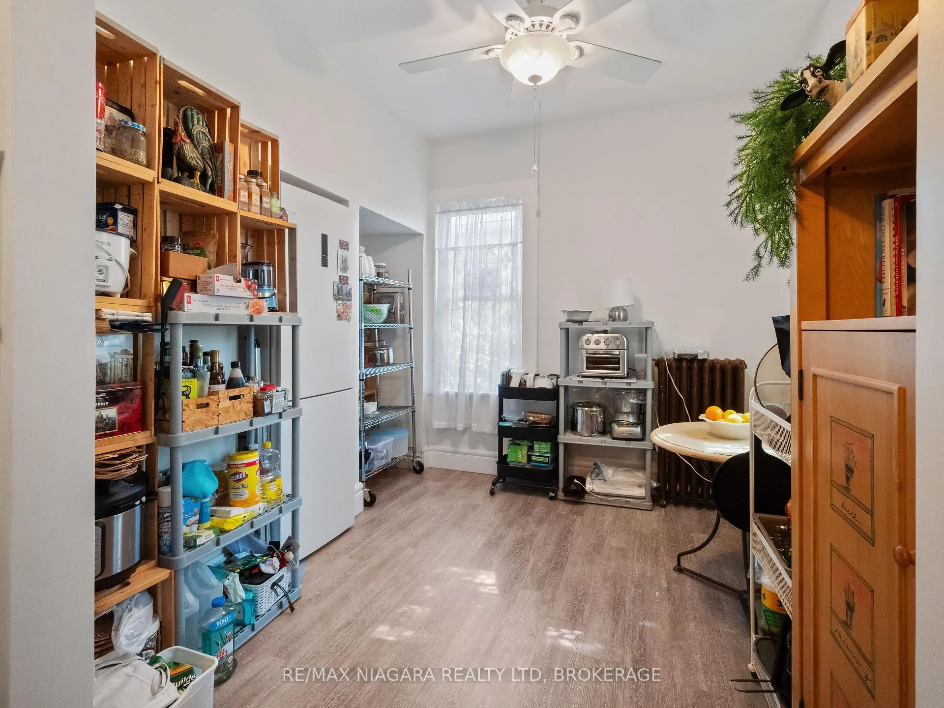 Photo 15 of 4722 Ryerson Crescent, Niagara Falls, Downtown — HOMEH