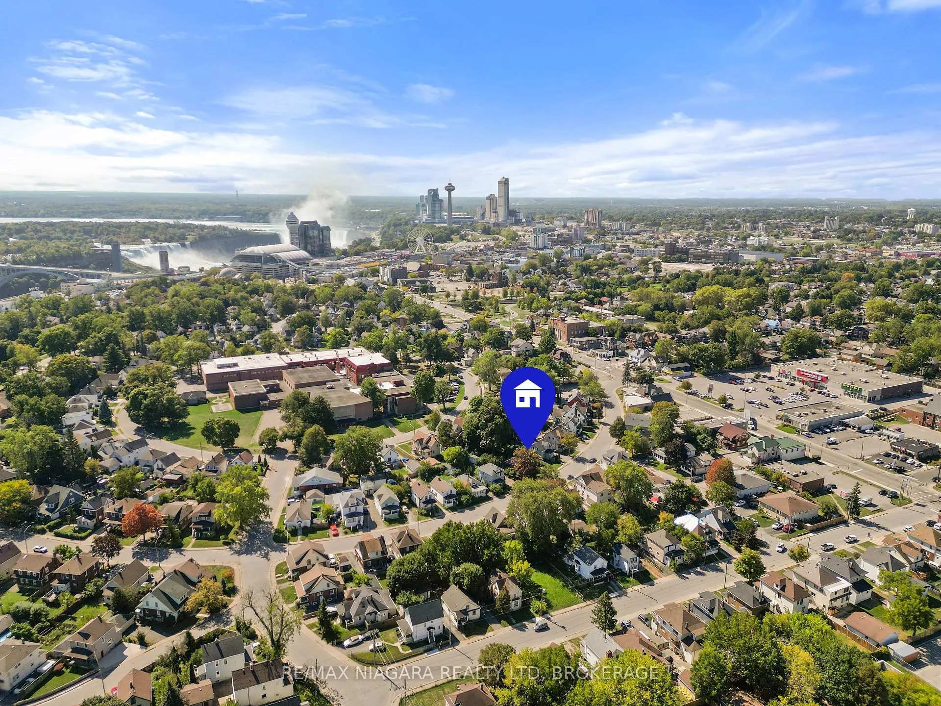 Photo 33 of 4722 Ryerson Crescent, Niagara Falls, Downtown — HOMEH