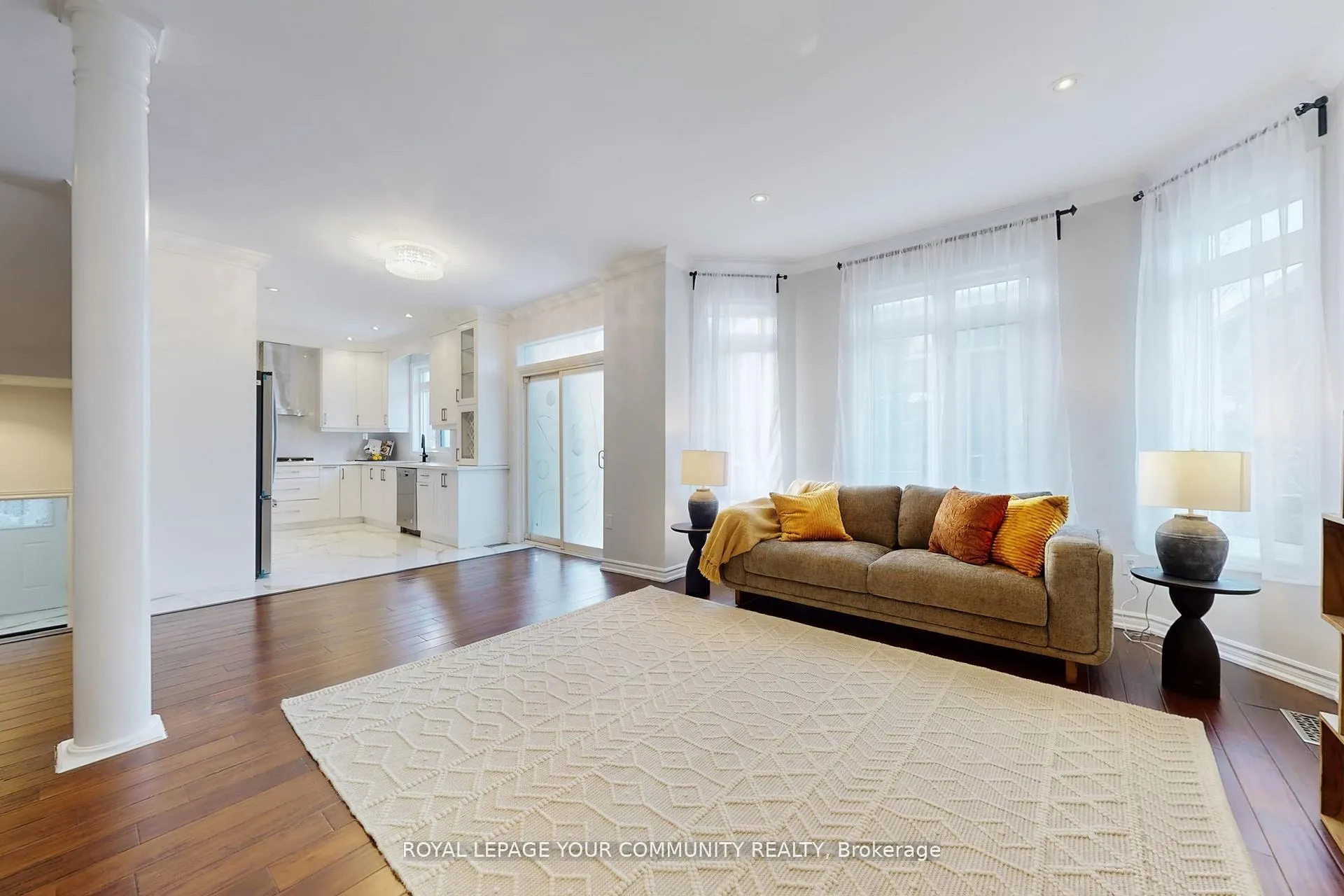 Photo 7 of 10 Auburndale Drive, Vaughan, Patterson — HOMEH