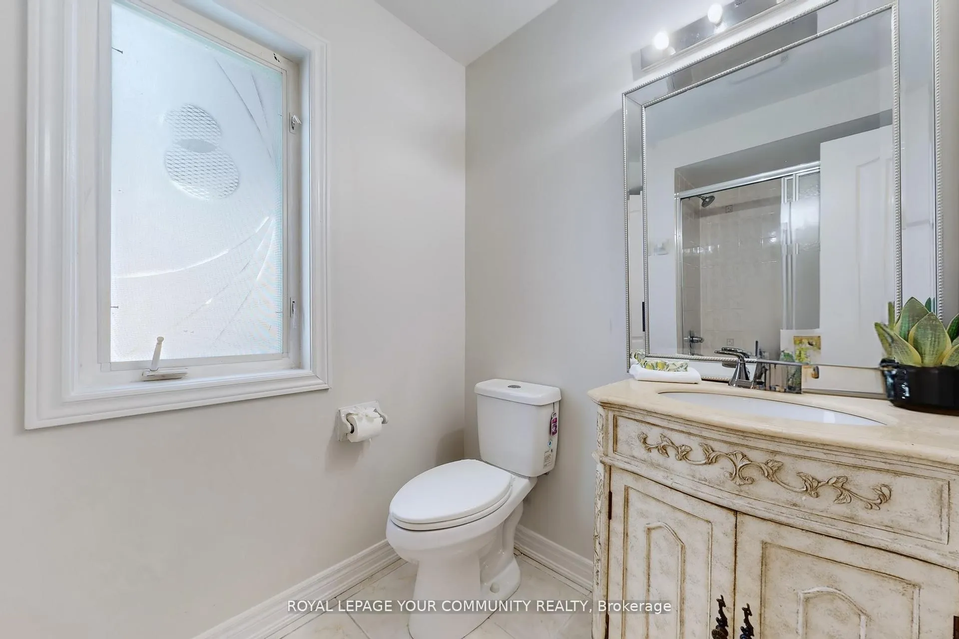 Photo 21 of 10 Auburndale Drive, Vaughan, Patterson — HOMEH