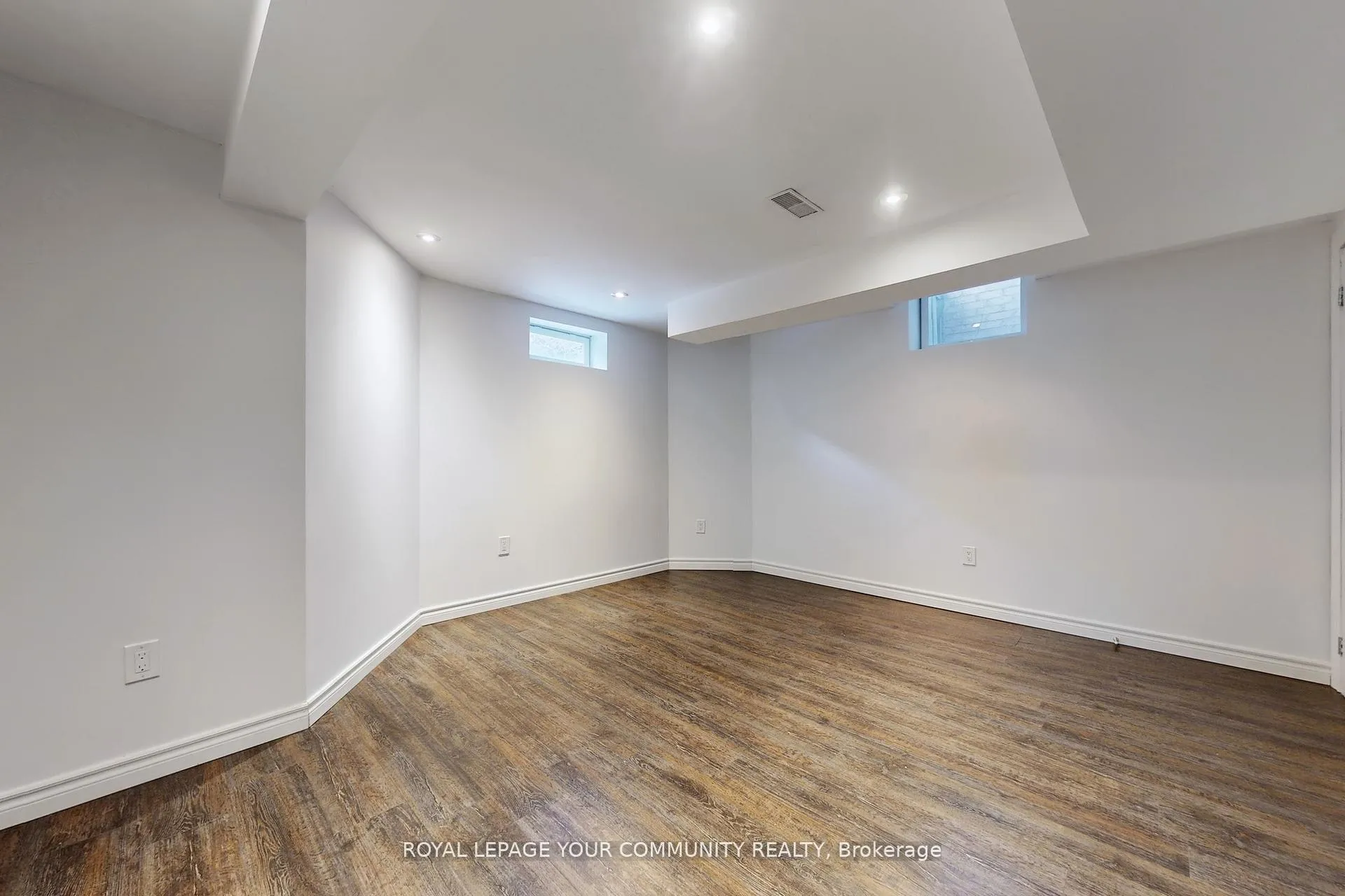 Photo 25 of 10 Auburndale Drive, Vaughan, Patterson — HOMEH