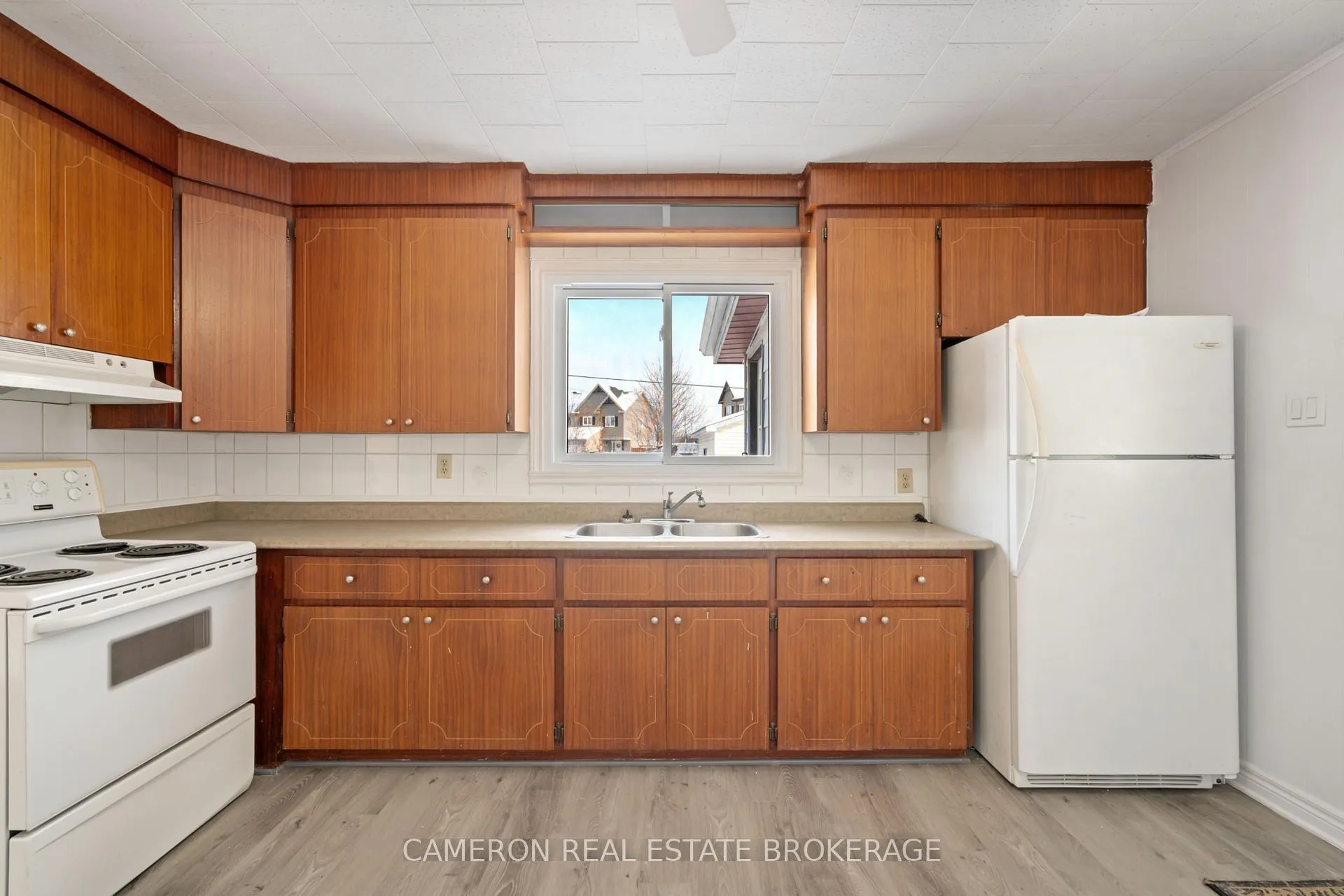 Photo 5 of 1109 Larin Avenue, Cornwall — HOMEH