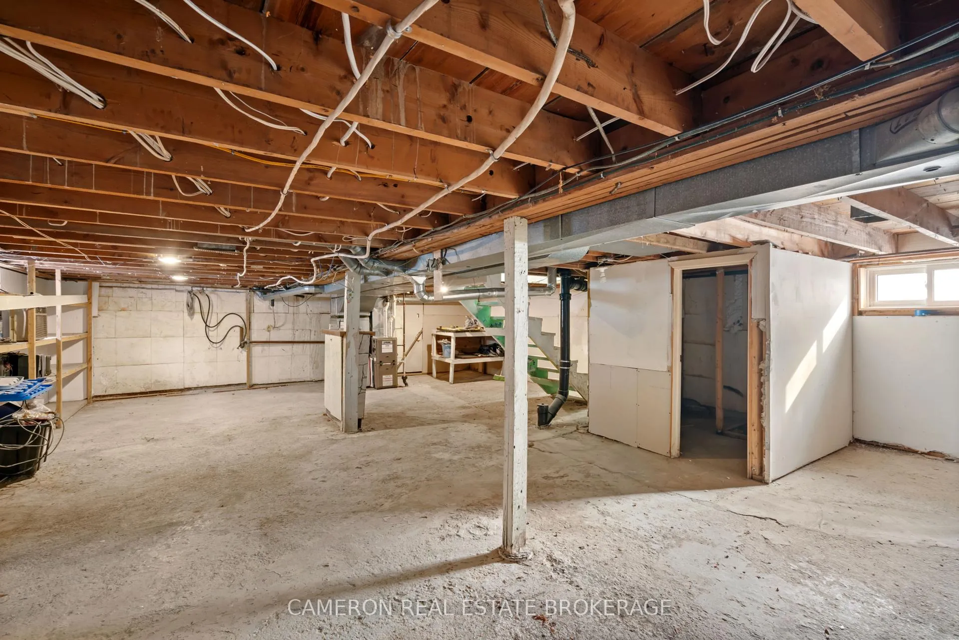 Photo 17 of 1109 Larin Avenue, Cornwall — HOMEH