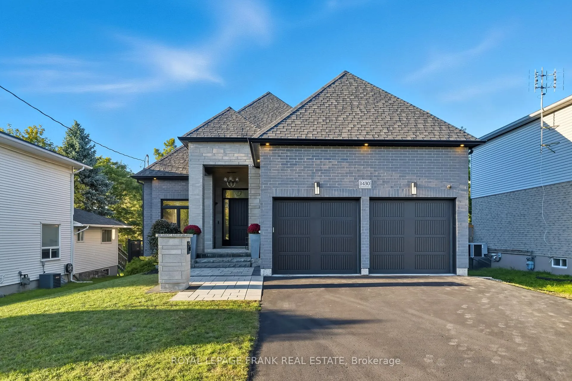 Photo 3 of 1430 Nash Road, Clarington, Courtice — HOMEH
