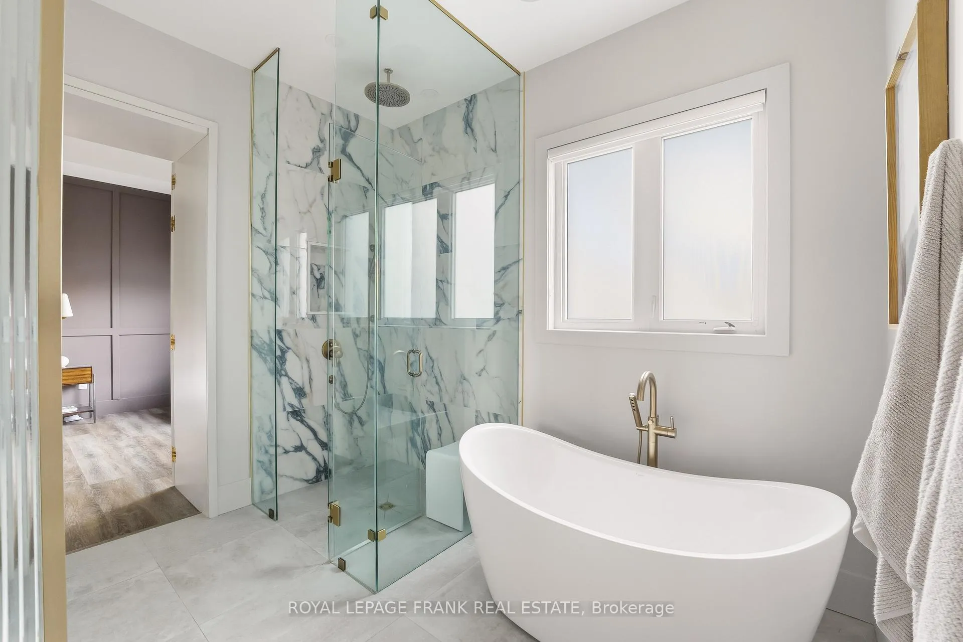 Photo 19 of 1430 Nash Road, Clarington, Courtice — HOMEH