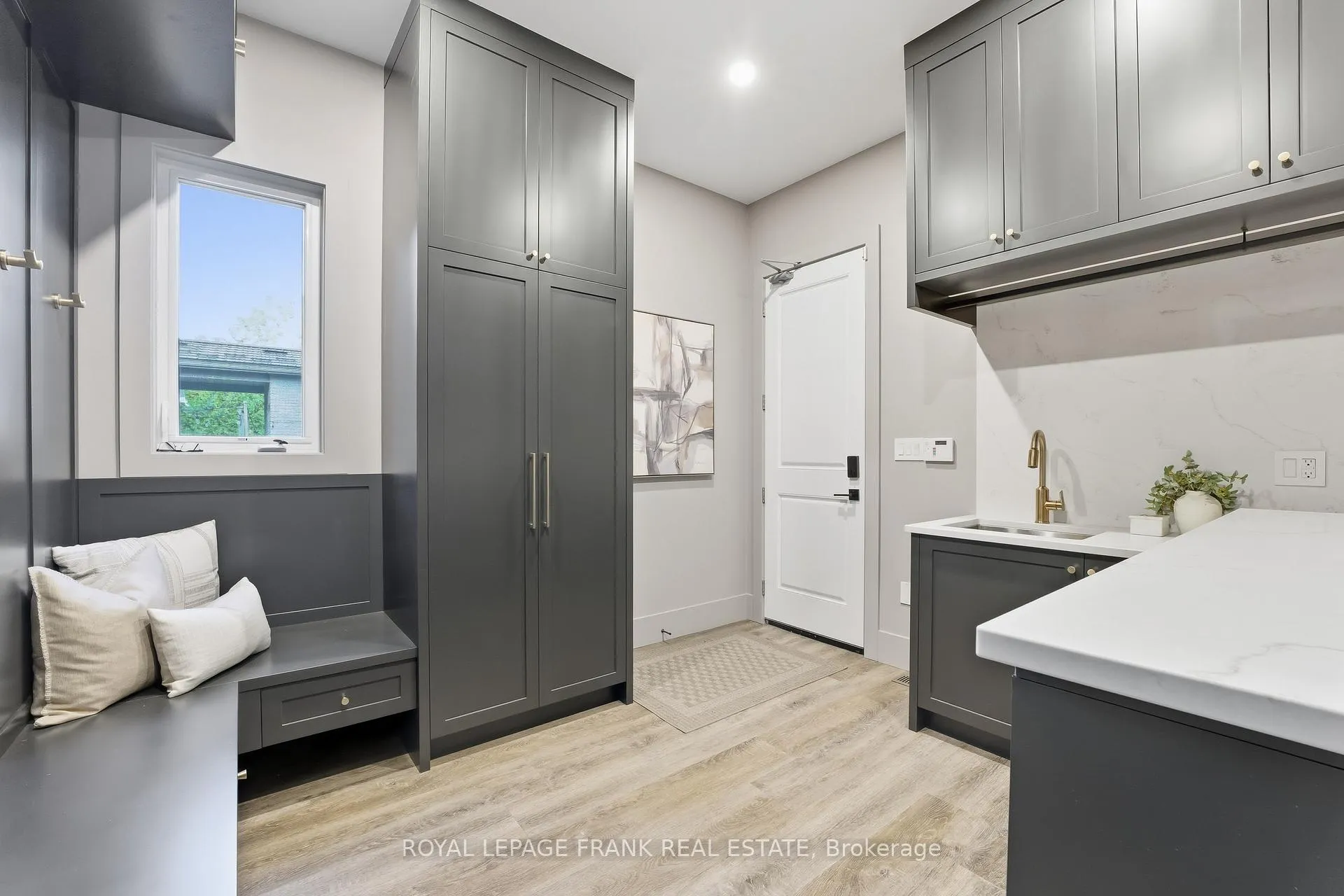 Photo 24 of 1430 Nash Road, Clarington, Courtice — HOMEH