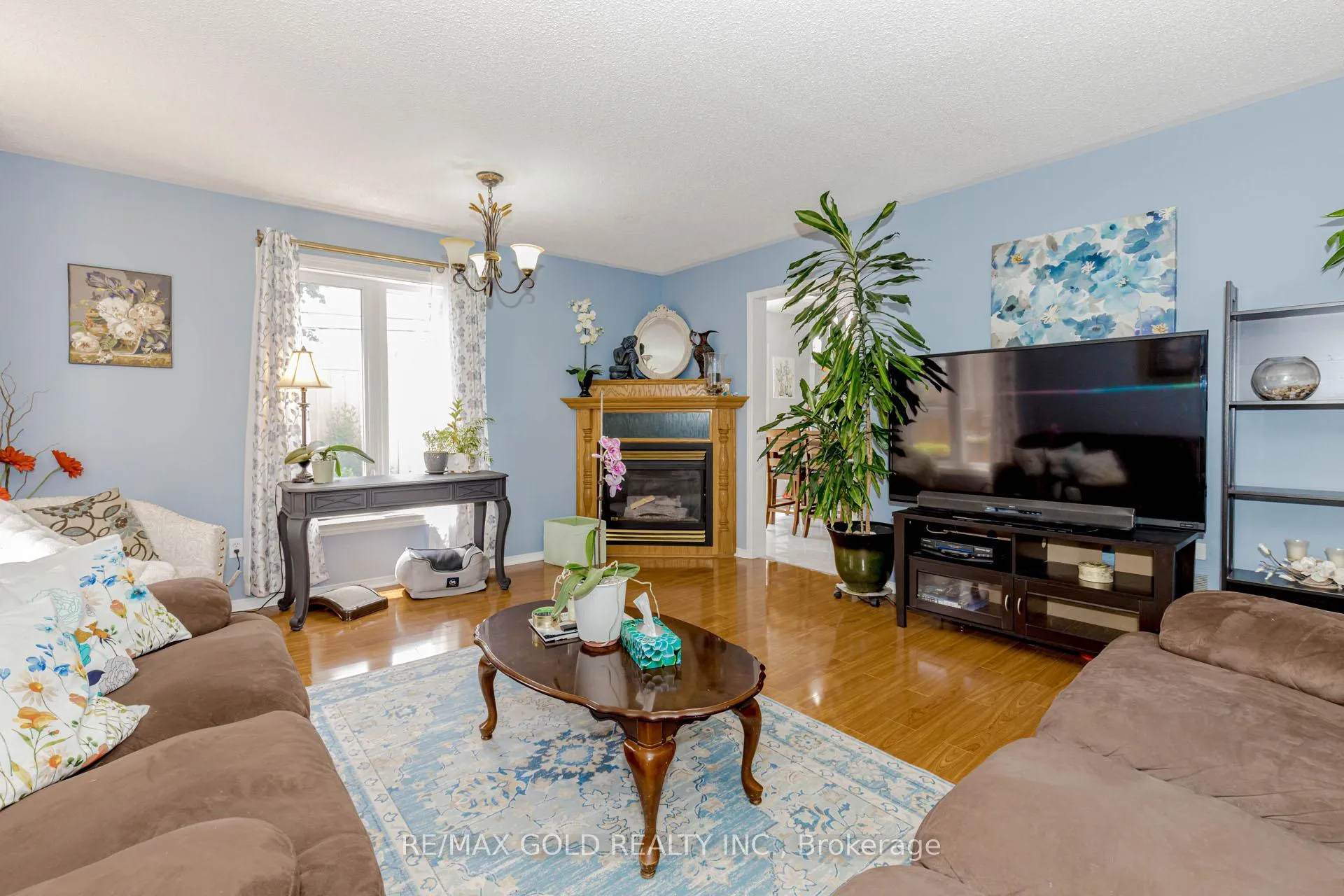 Photo 8 of 139 Chipmunk Crescent, Brampton, Sandringham-Wellington — HOMEH