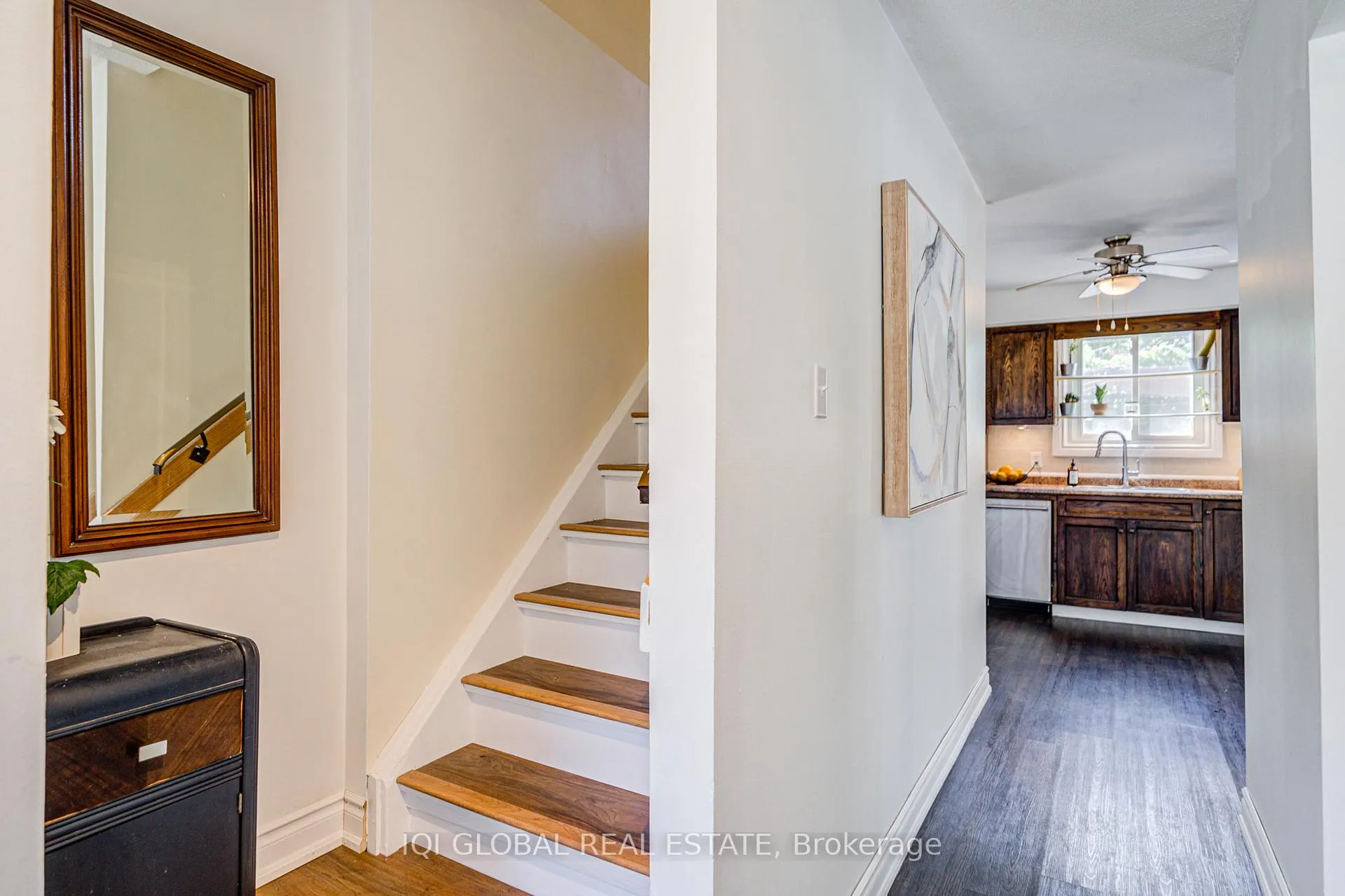 Photo 15 of 6 Arrowhead Crescent, Kitchener — HOMEH