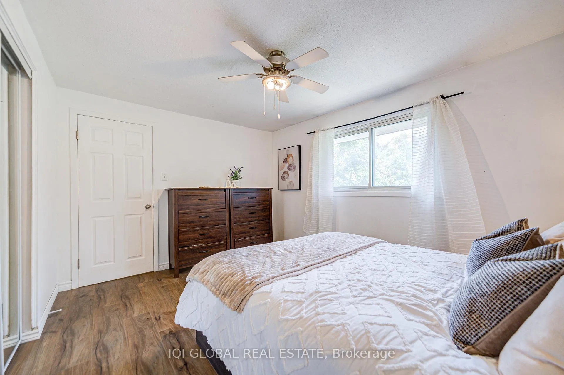 Photo 21 of 6 Arrowhead Crescent, Kitchener — HOMEH