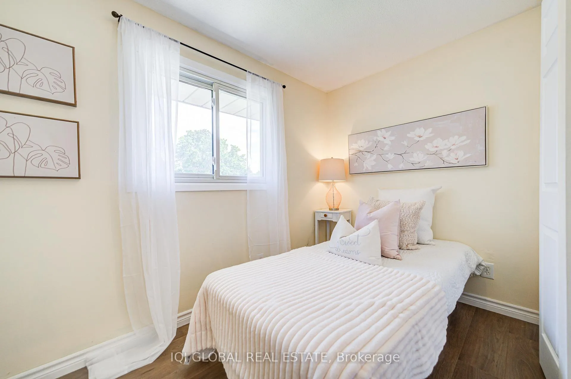 Photo 22 of 6 Arrowhead Crescent, Kitchener — HOMEH