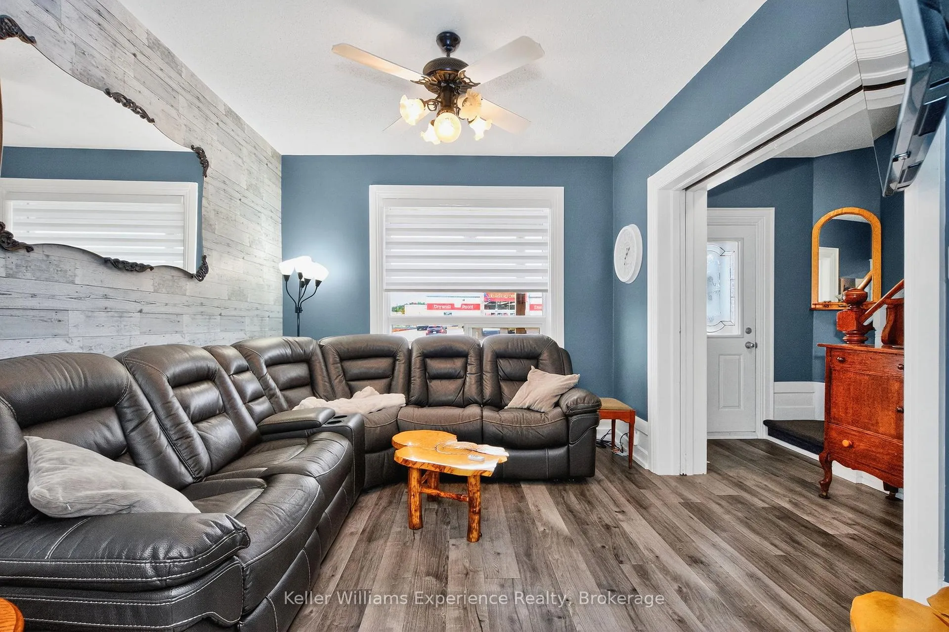 Photo 16 of 196 Fourth Street, Midland — HOMEH
