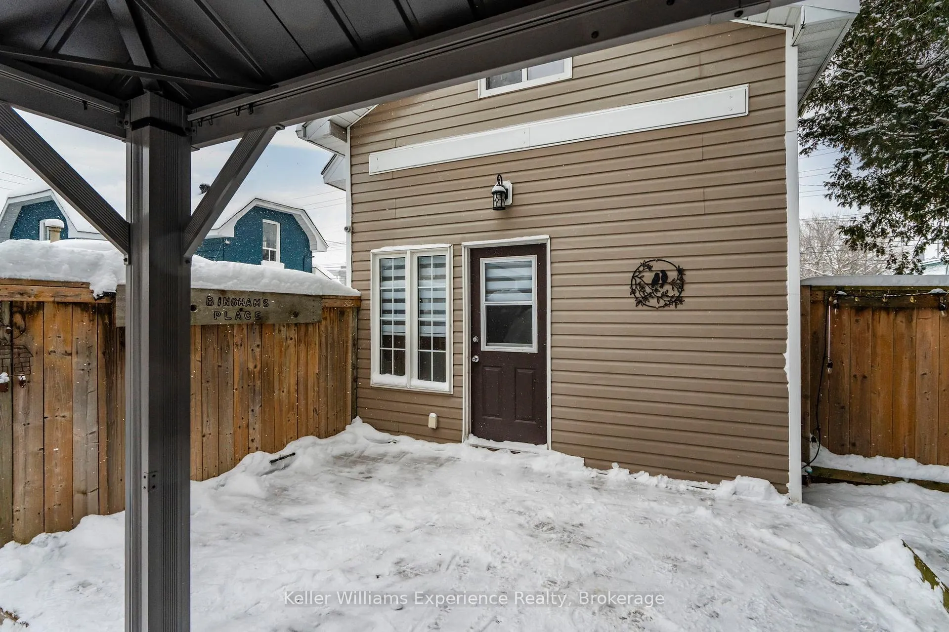 Photo 31 of 196 Fourth Street, Midland — HOMEH
