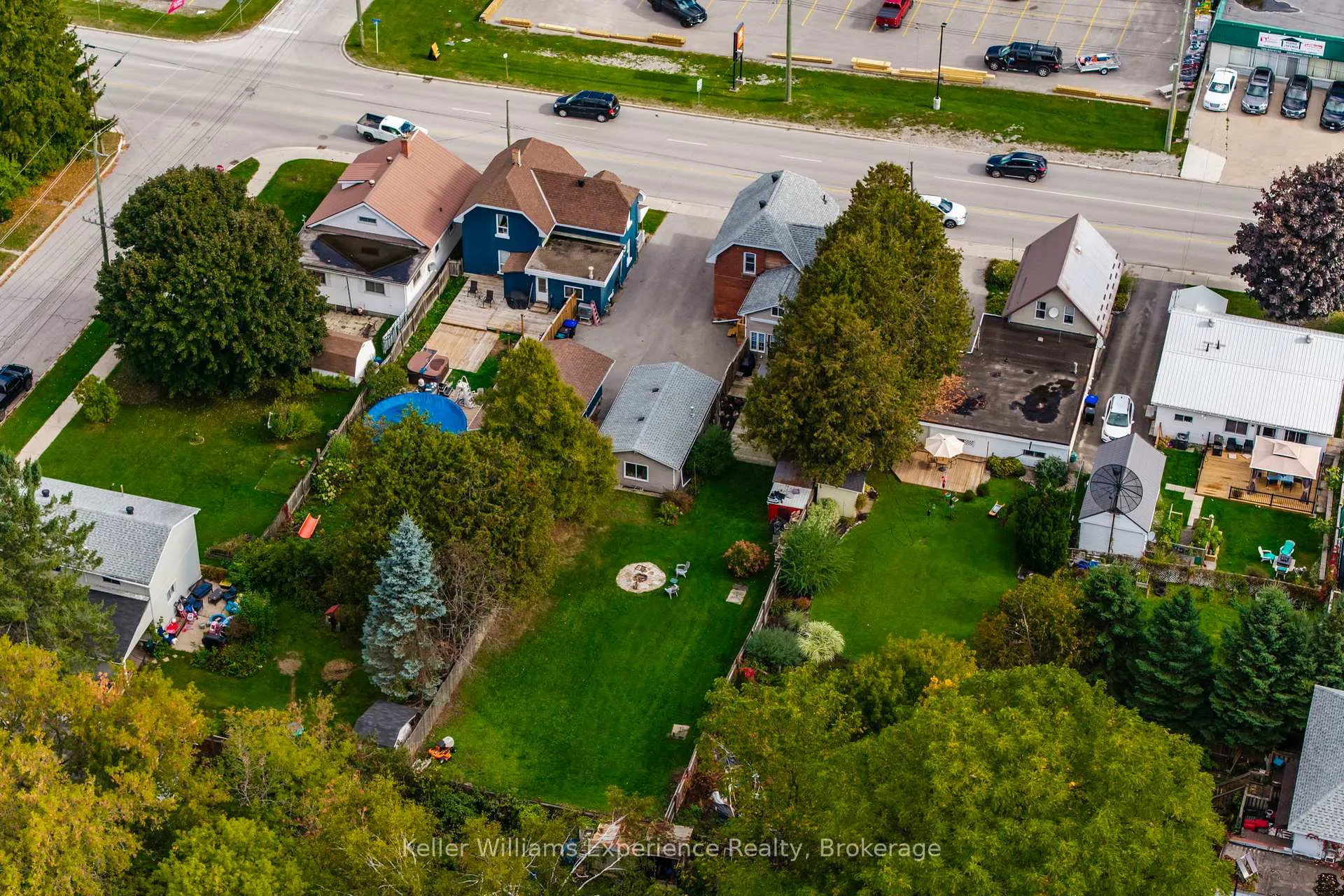 Photo 41 of 196 Fourth Street, Midland — HOMEH