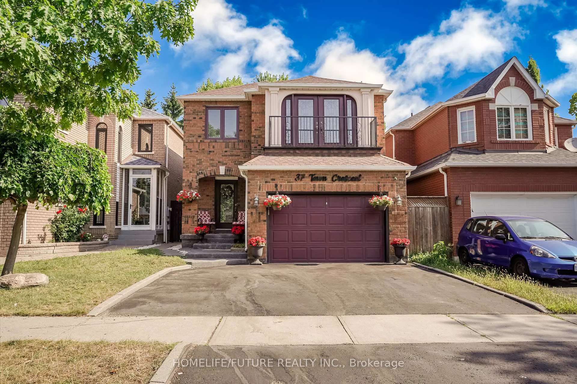 Photo 1 of 37 Tawn Crescent, Ajax, Central — HOMEH