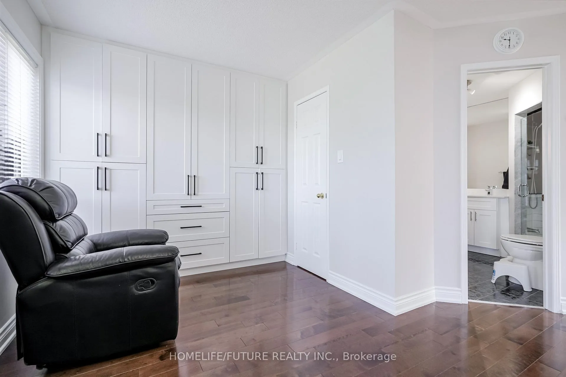 Photo 30 of 37 Tawn Crescent, Ajax, Central — HOMEH