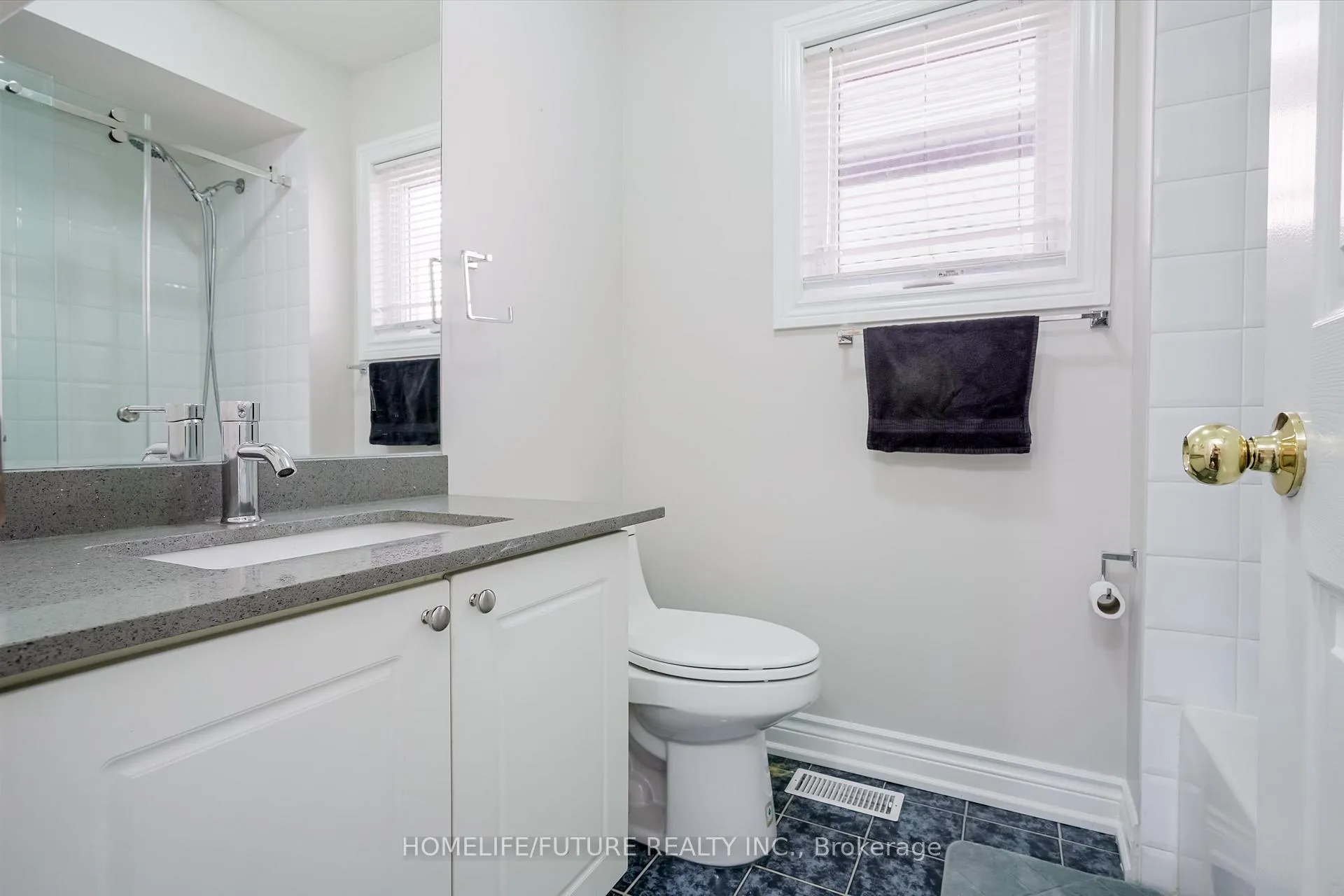 Photo 38 of 37 Tawn Crescent, Ajax, Central — HOMEH
