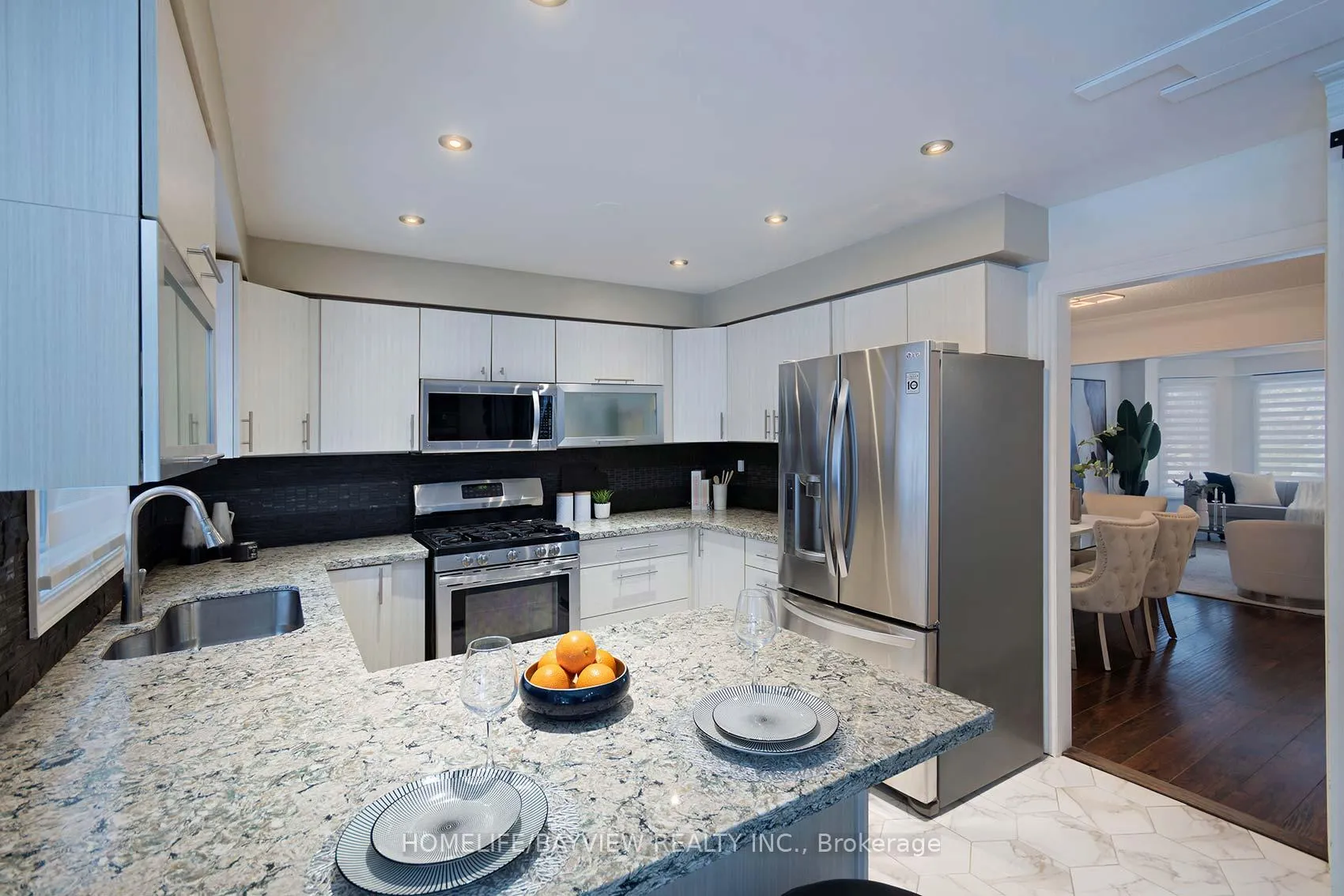 Photo 7 of 55 Richvale Drive S, Brampton, Heart Lake East — HOMEH