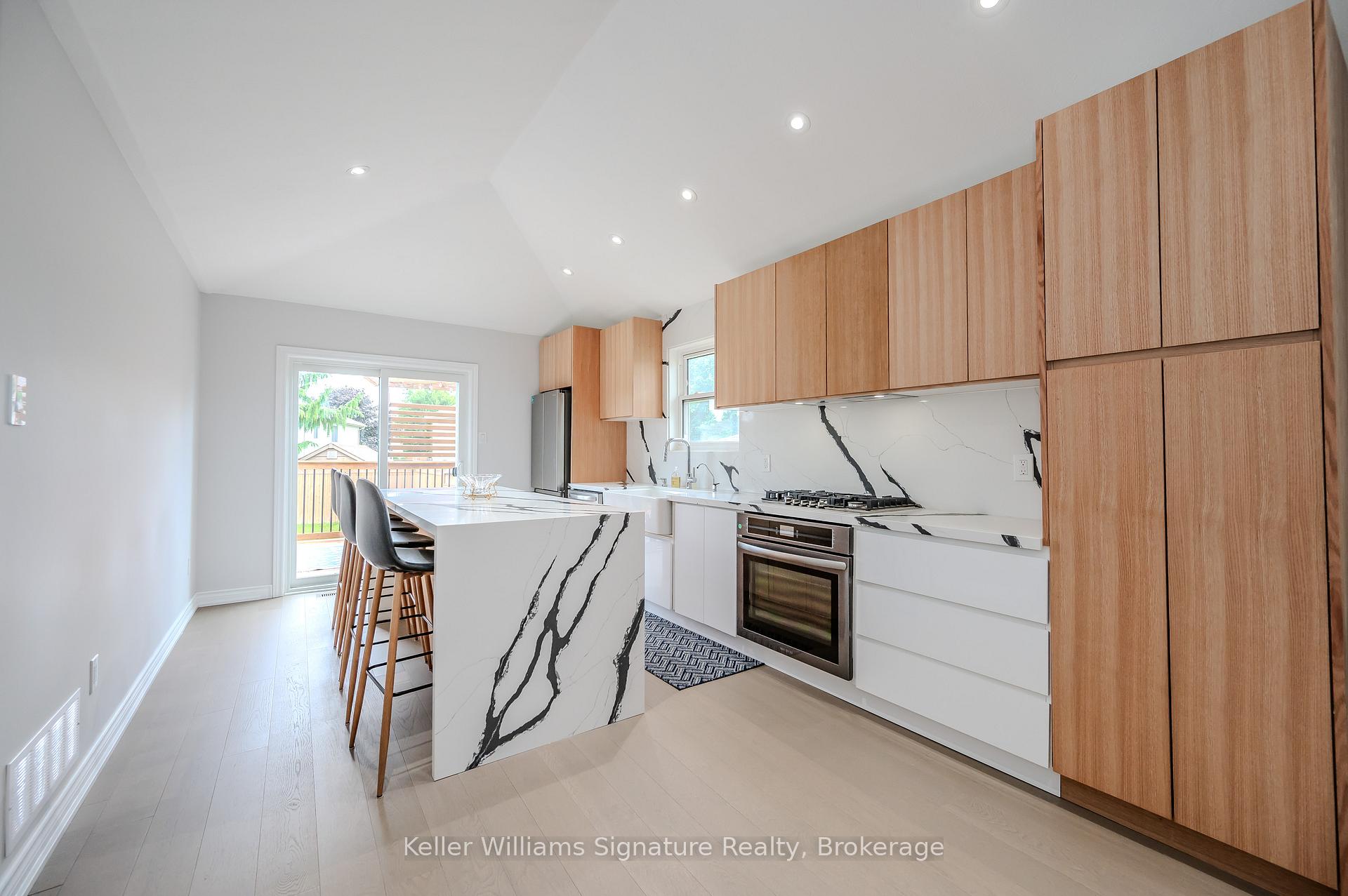 Photo 10 of 59 Whitlaw Way, Brant, Paris — HOMEH