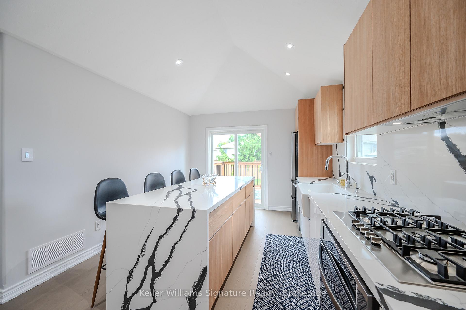 Photo 11 of 59 Whitlaw Way, Brant, Paris — HOMEH