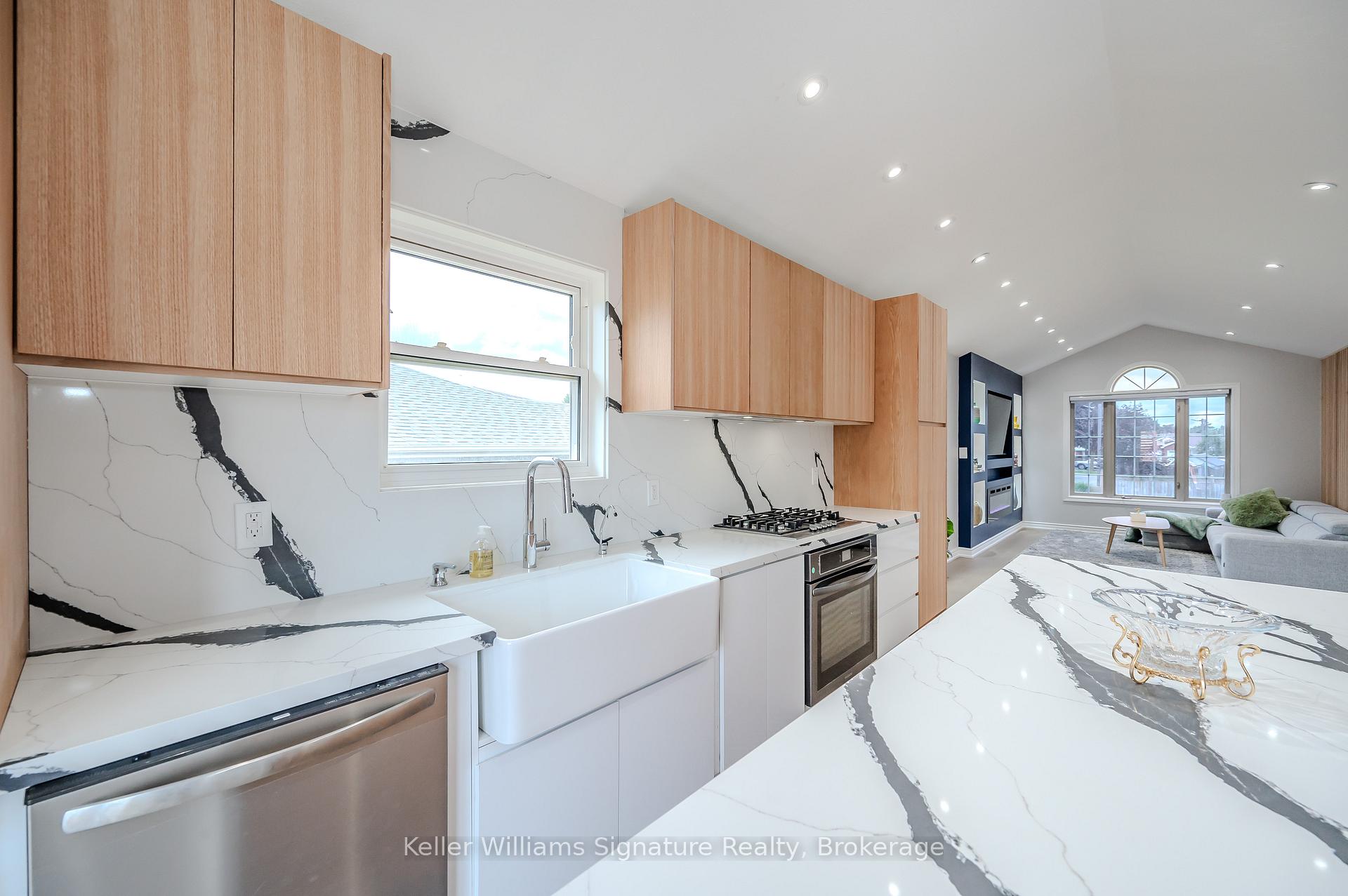 Photo 13 of 59 Whitlaw Way, Brant, Paris — HOMEH