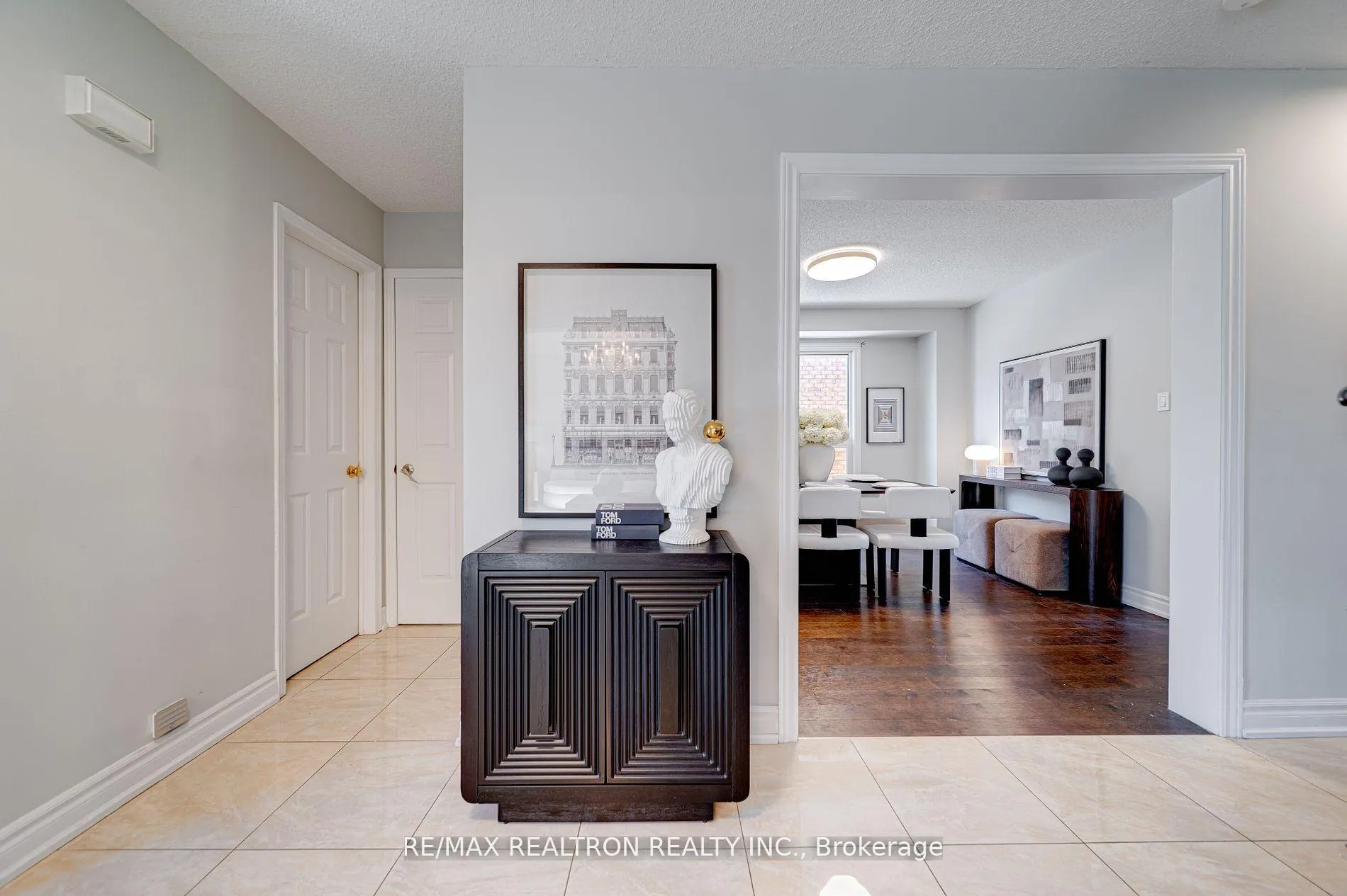 Photo 5 of 261 Hollingham Road, Markham, Unionville — HOMEH