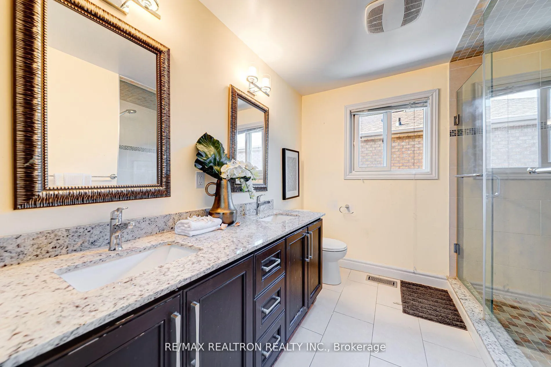 Photo 29 of 261 Hollingham Road, Markham, Unionville — HOMEH