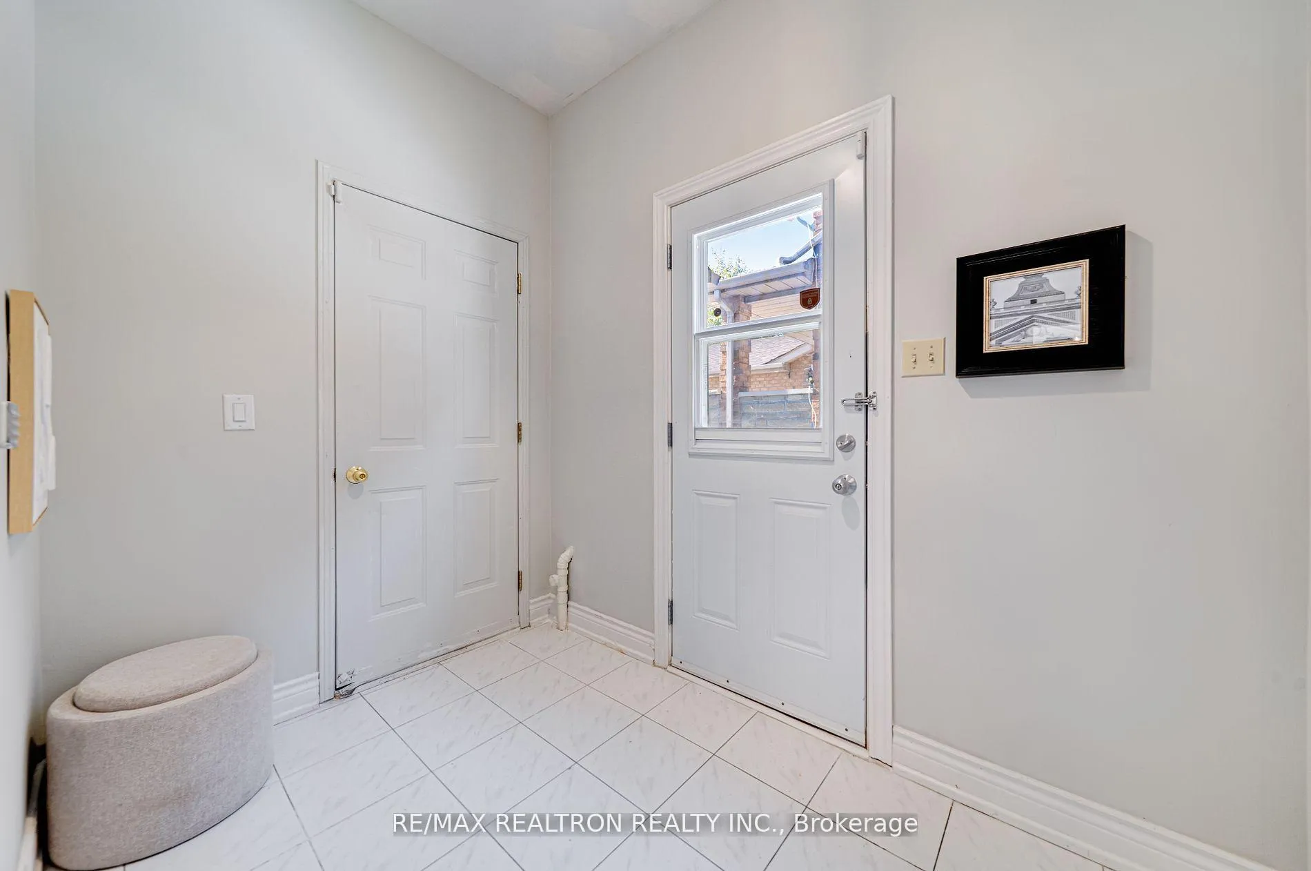 Photo 32 of 261 Hollingham Road, Markham, Unionville — HOMEH