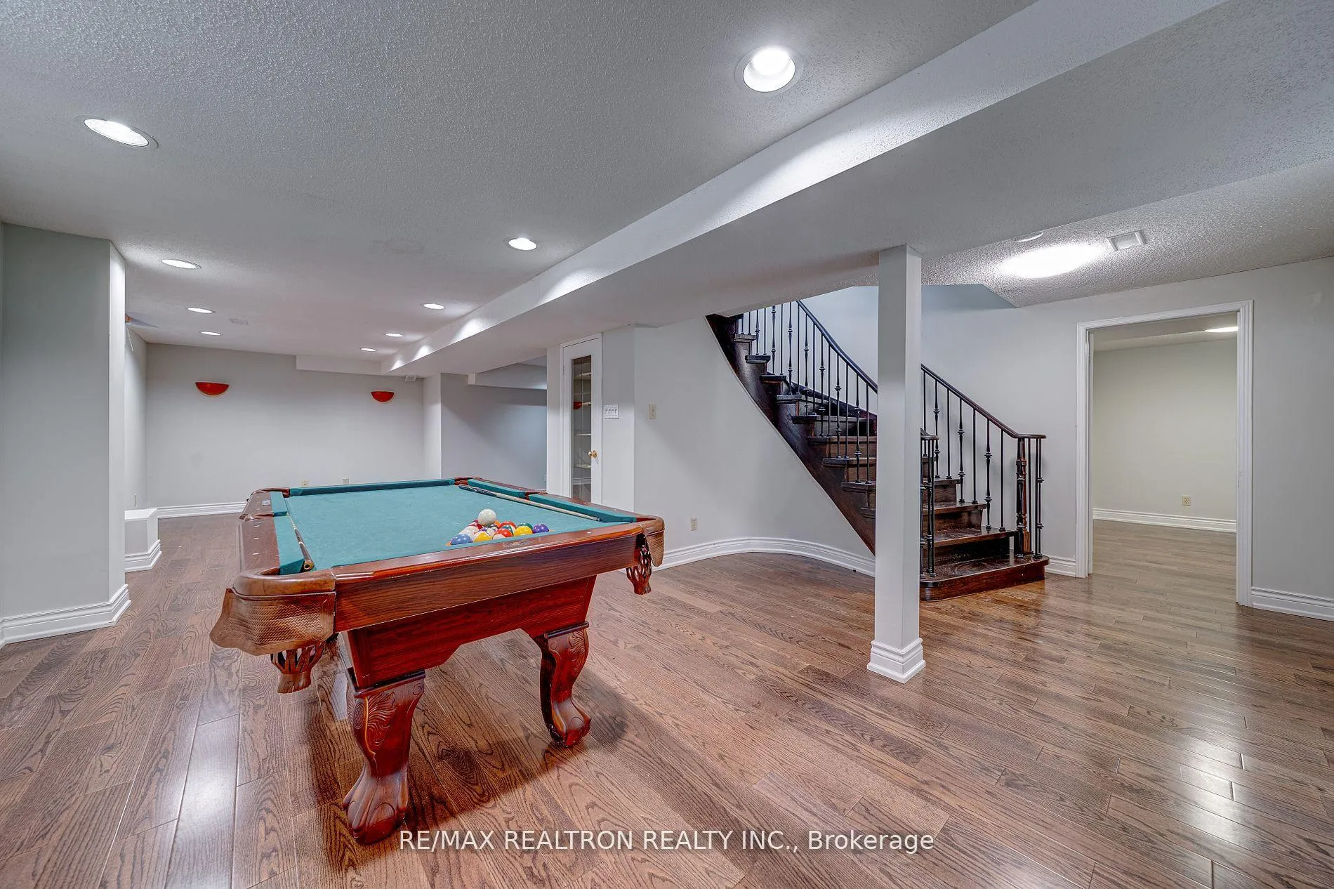 Photo 38 of 261 Hollingham Road, Markham, Unionville — HOMEH