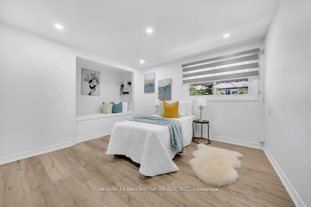 Photo 9 of 890 Briarwood Drive, Oshawa, Pinecrest — HOMEH