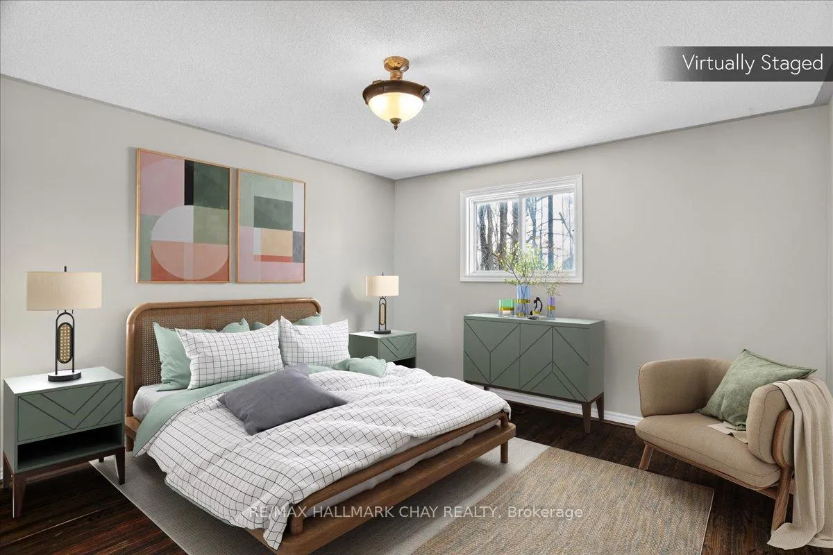 Photo 15 of 8 Chestnut Court, Barrie, Cundles East — HOMEH