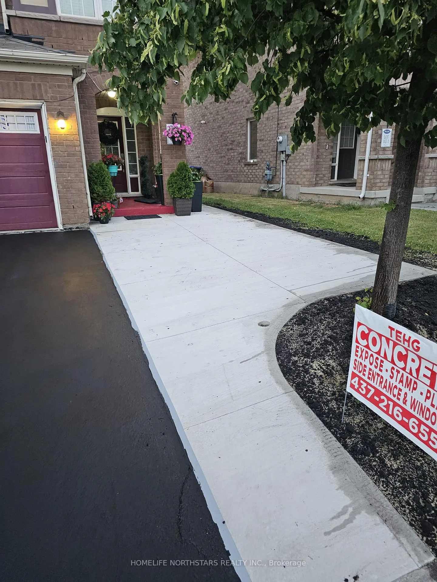 Photo 4 of 74 Memory Lane, Brampton, Northwest Brampton — HOMEH