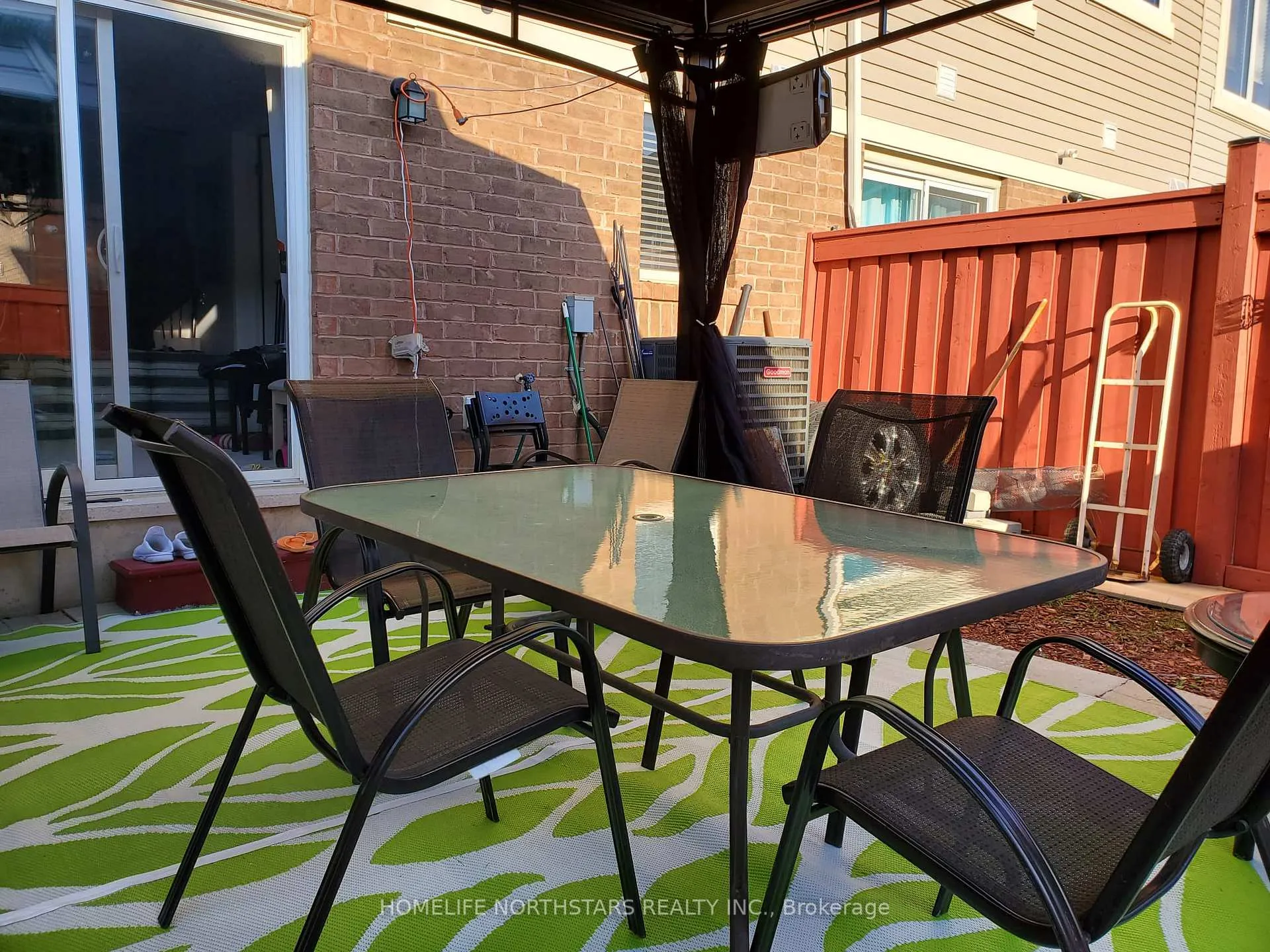 Photo 38 of 74 Memory Lane, Brampton, Northwest Brampton — HOMEH