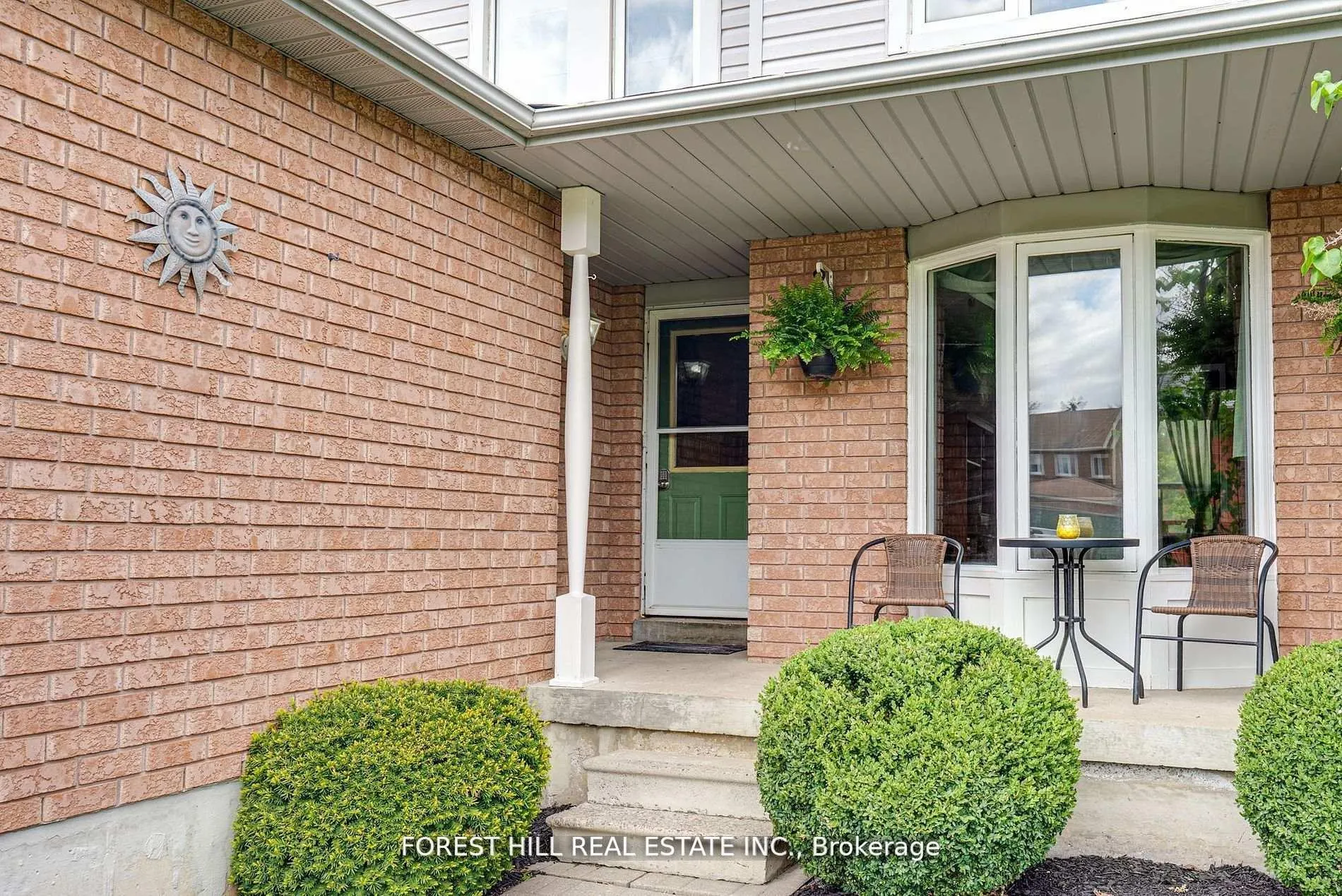 Photo 2 of 44 Quance Street, Barrie, Holly — HOMEH