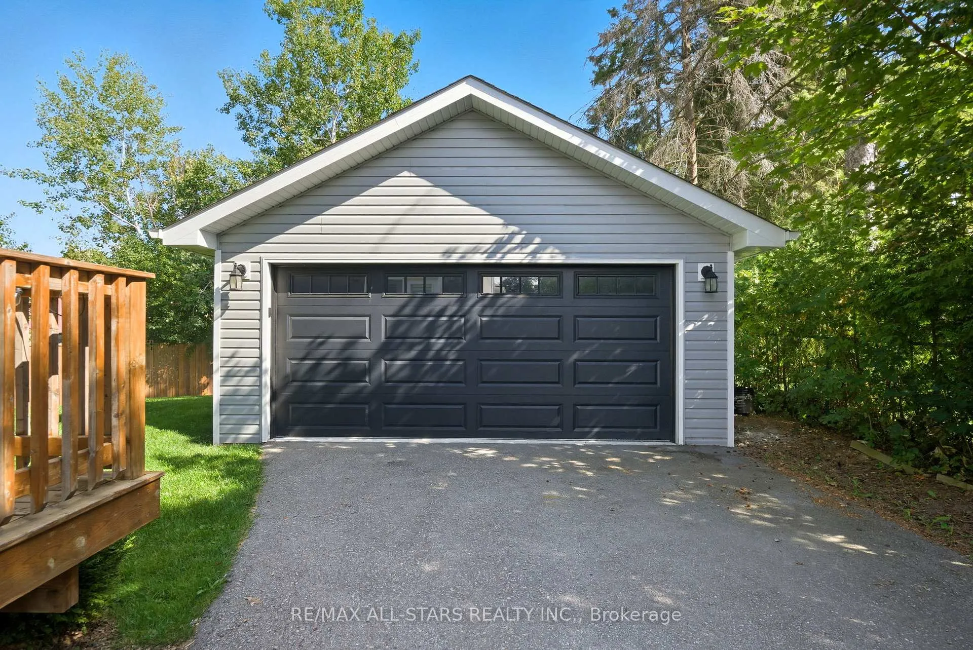 Photo 43 of 29 Patrick Drive, Aurora, Aurora Highlands — HOMEH